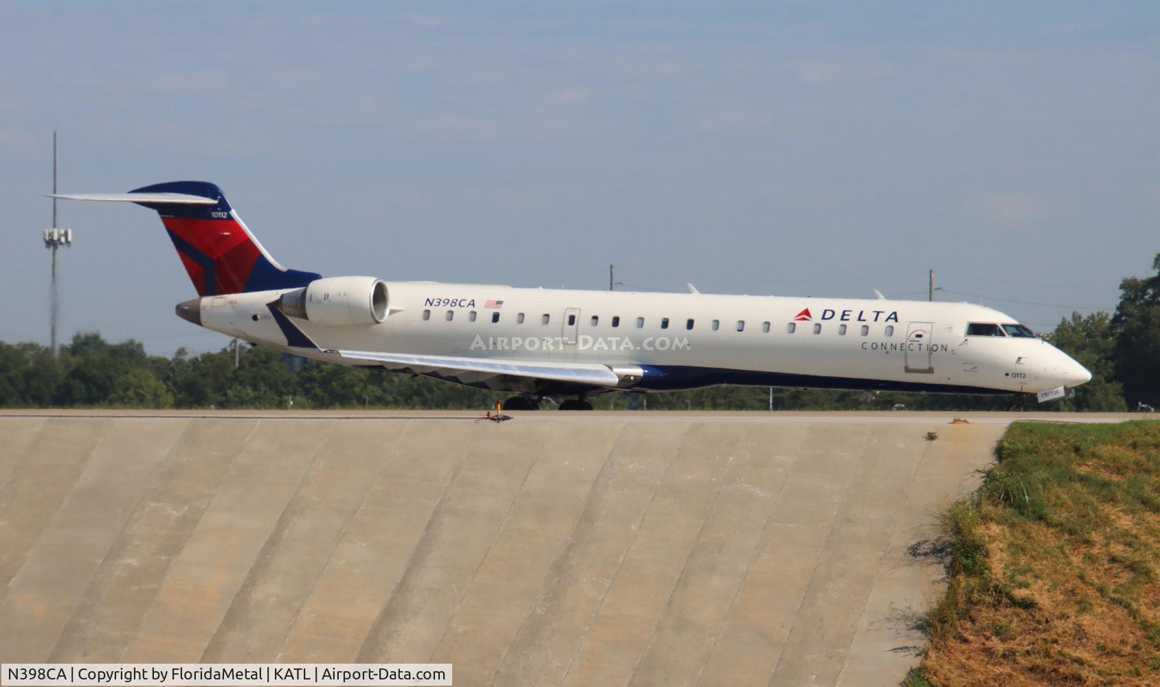 N398CA, 2003 Bombardier CRJ-700 (CL-600-2C10) Regional Jet C/N 10112, EDV/DAL CR7 zx atl-aex