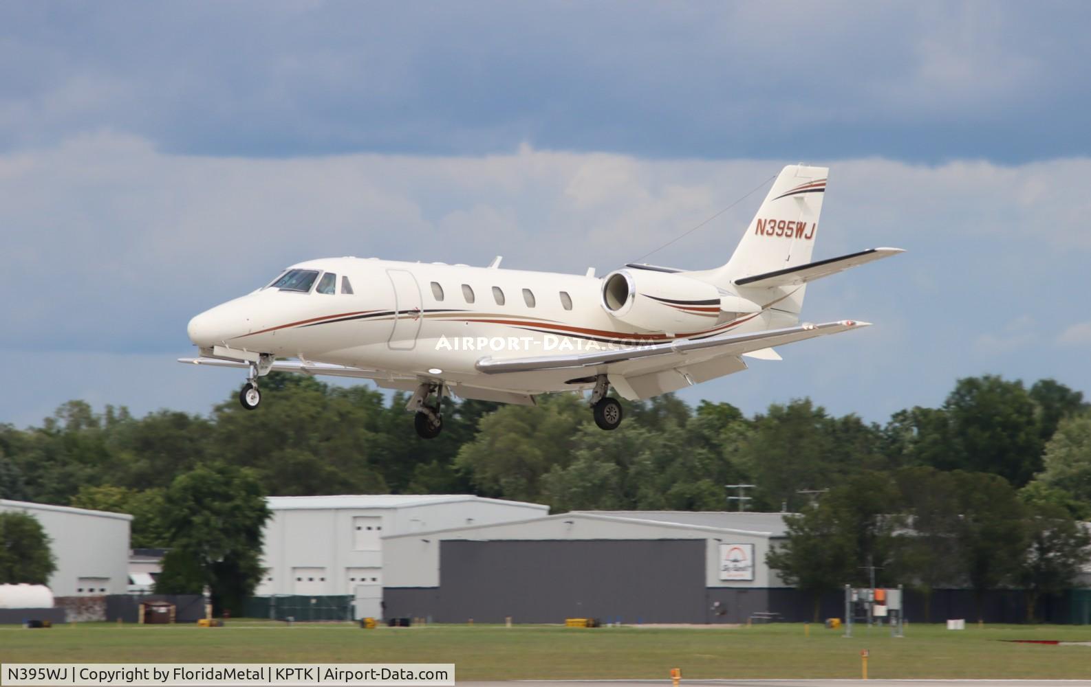 N395WJ, 2003 Cessna 560XL C/N 560-5330, C560XL zx unv-ptk
