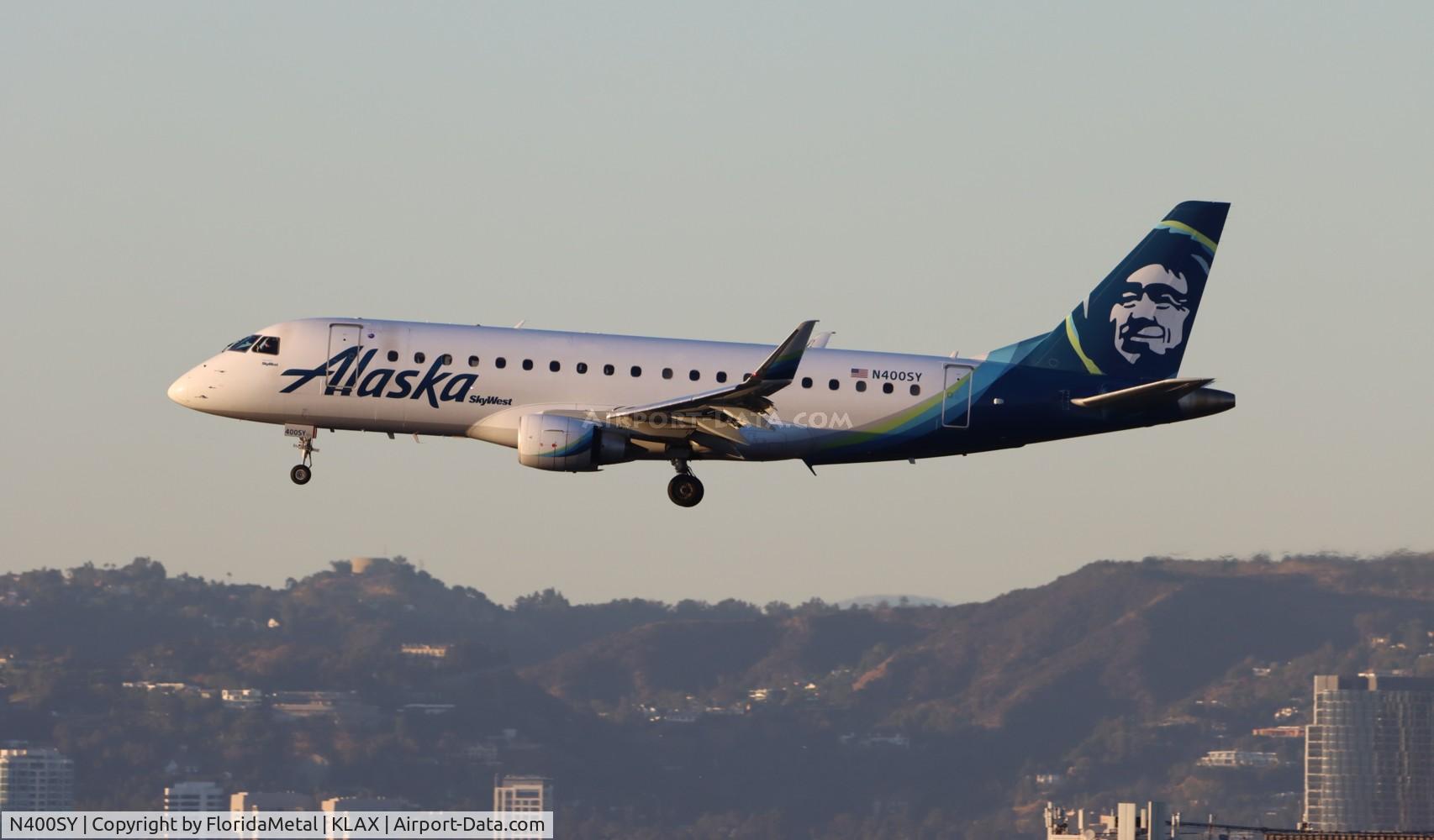 N400SY, 2018 Embraer 175LR (ERJ-170-200LR) C/N 17000732, SKW/ASA E175 zx rno-lax