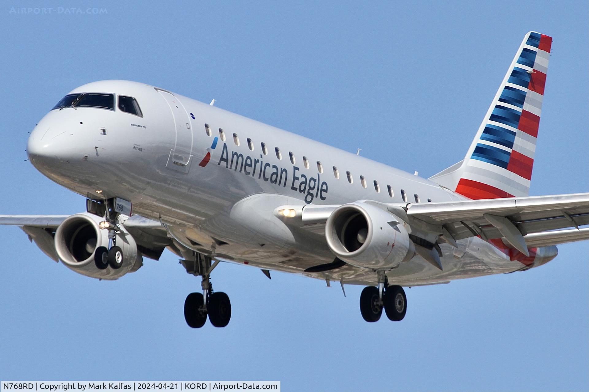 N768RD, 2008 Embraer 170LR (ERJ-170-100LR) C/N 17000230, E170 Envoy/ American Eagle EMBRAER ERJ 170-100 LR N768RD arriving on 28C