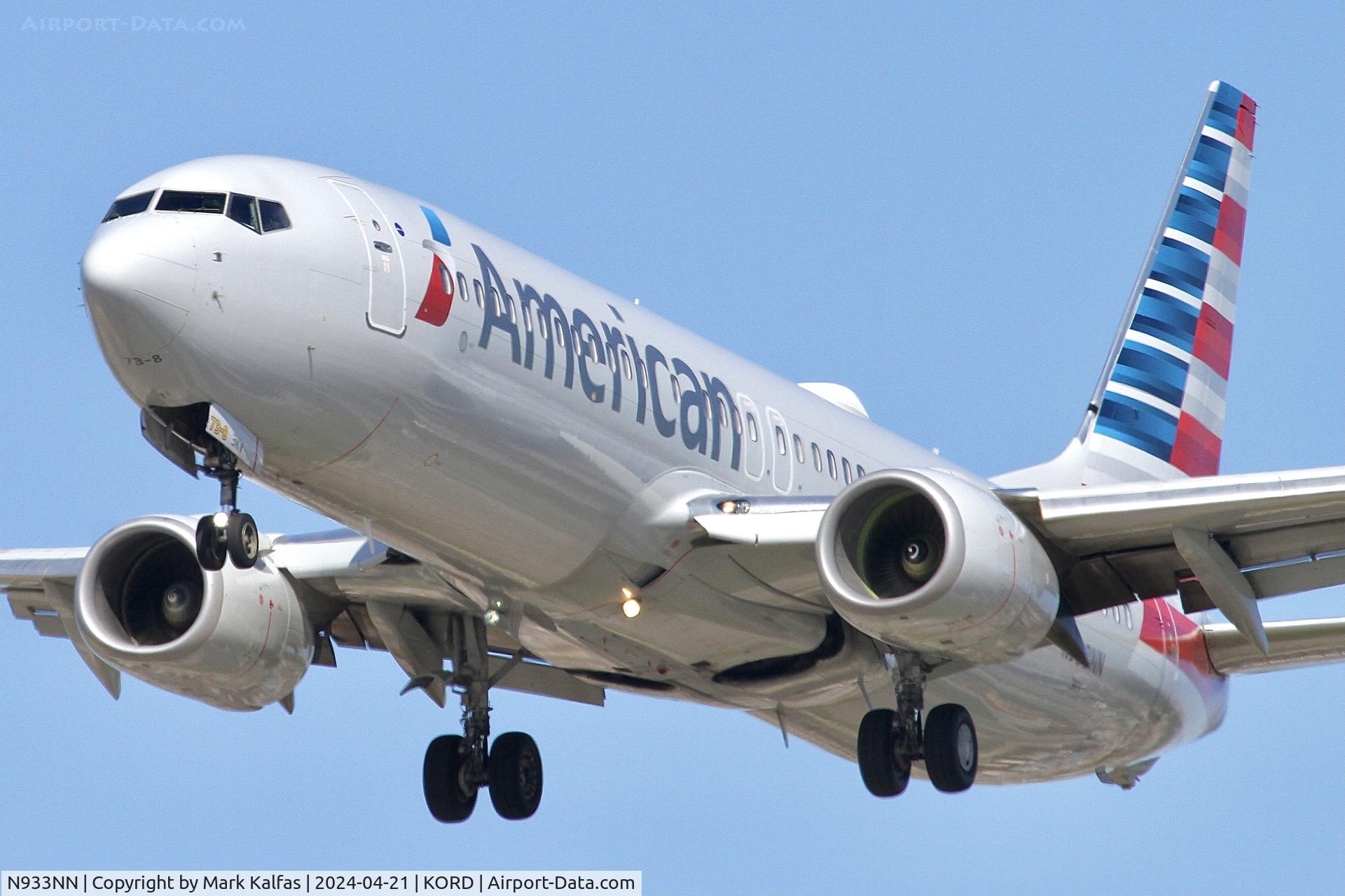 N933NN, 2013 Boeing 737-823 C/N 31173, B738 American Airlines Boeing 737-823 N933NN, 28C approach KORD