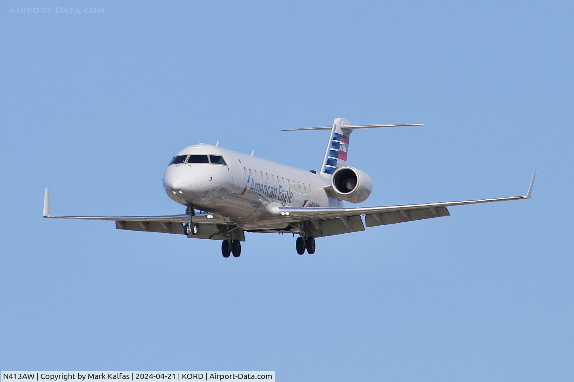 N413AW, 2001 Canadair CRJ-200LR (CL-600-2B19) C/N 7585, CRJ2 AIR WISCONSIN /AMERICAN EAGLE CRJ-200 N413AW