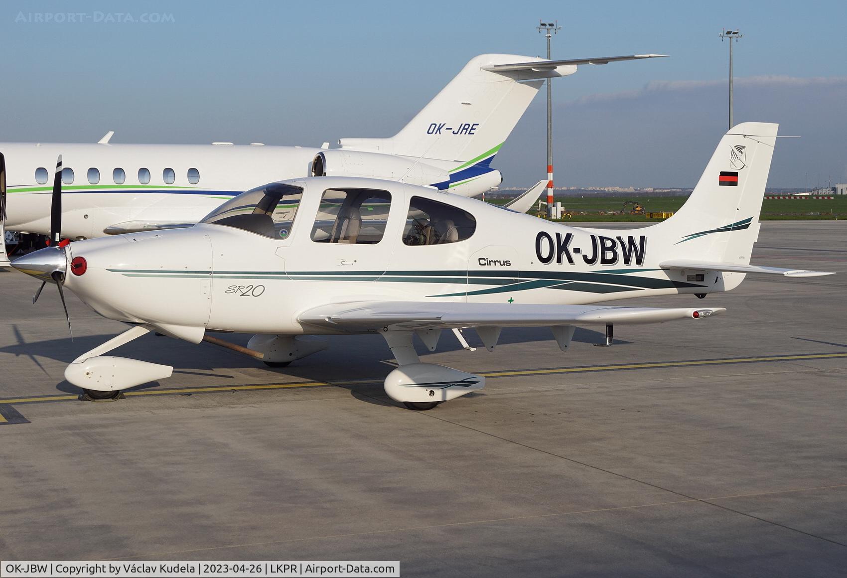 OK-JBW, 2002 Cirrus Design Corp. SR20 C/N 1213, Built 2002; ex D-EUPL, EC-KBP, N271CD