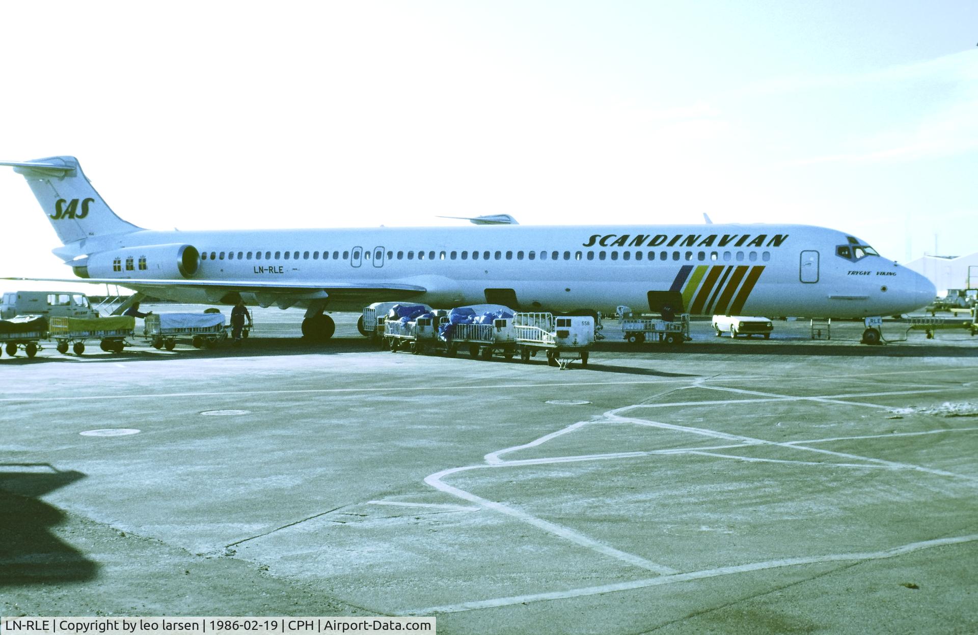 LN-RLE, 1985 McDonnell Douglas MD-82 (DC-9-82) C/N 49382, Copenhagen 19.2.1096