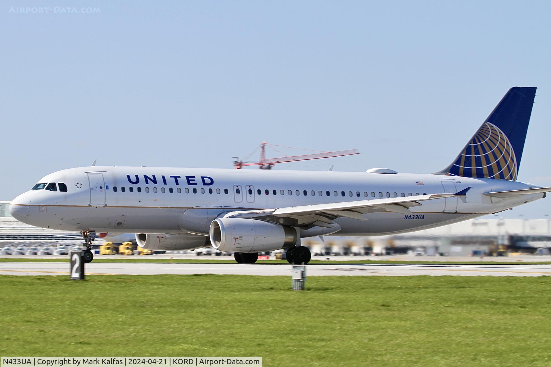 N433UA, 1996 Airbus A320-232 C/N 589, A320 United Airlines Airbus 320-232, N433UA departing 22L KORD