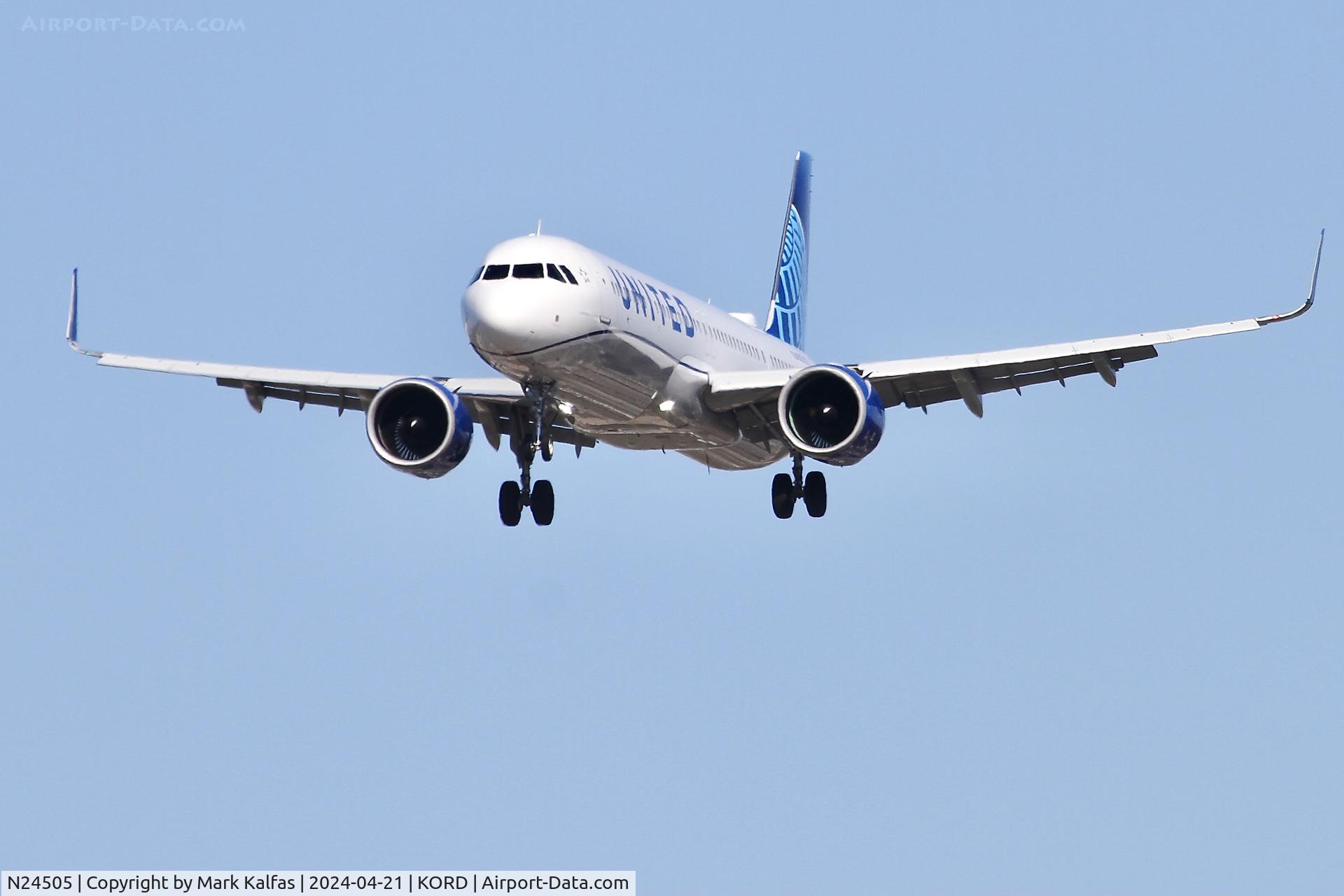 N24505, 2023 Airbus A321-271NX C/N 11661, A321 United Airlines Airbus A321-271NX NEO N24505 arriving on 28C