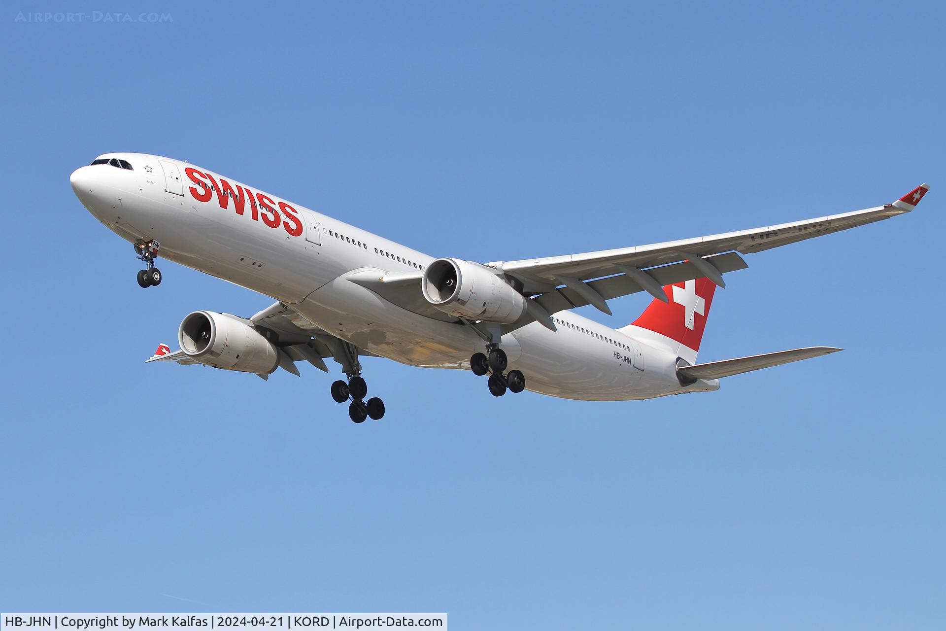 HB-JHN, 2013 Airbus A330-343X C/N 1403, A333 SWISS Airbus A330-343X , HB-JHN 