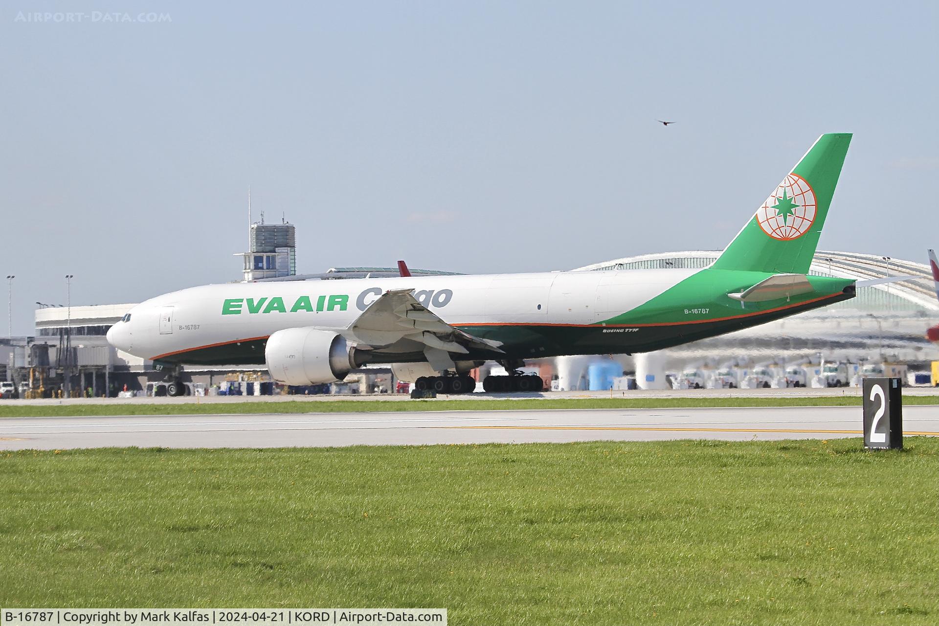 B-16787, 2021 Boeing 777F C/N 67301, B77L EVA AIR CARGO Boeing 777-F B-16787 departing 28C KORD