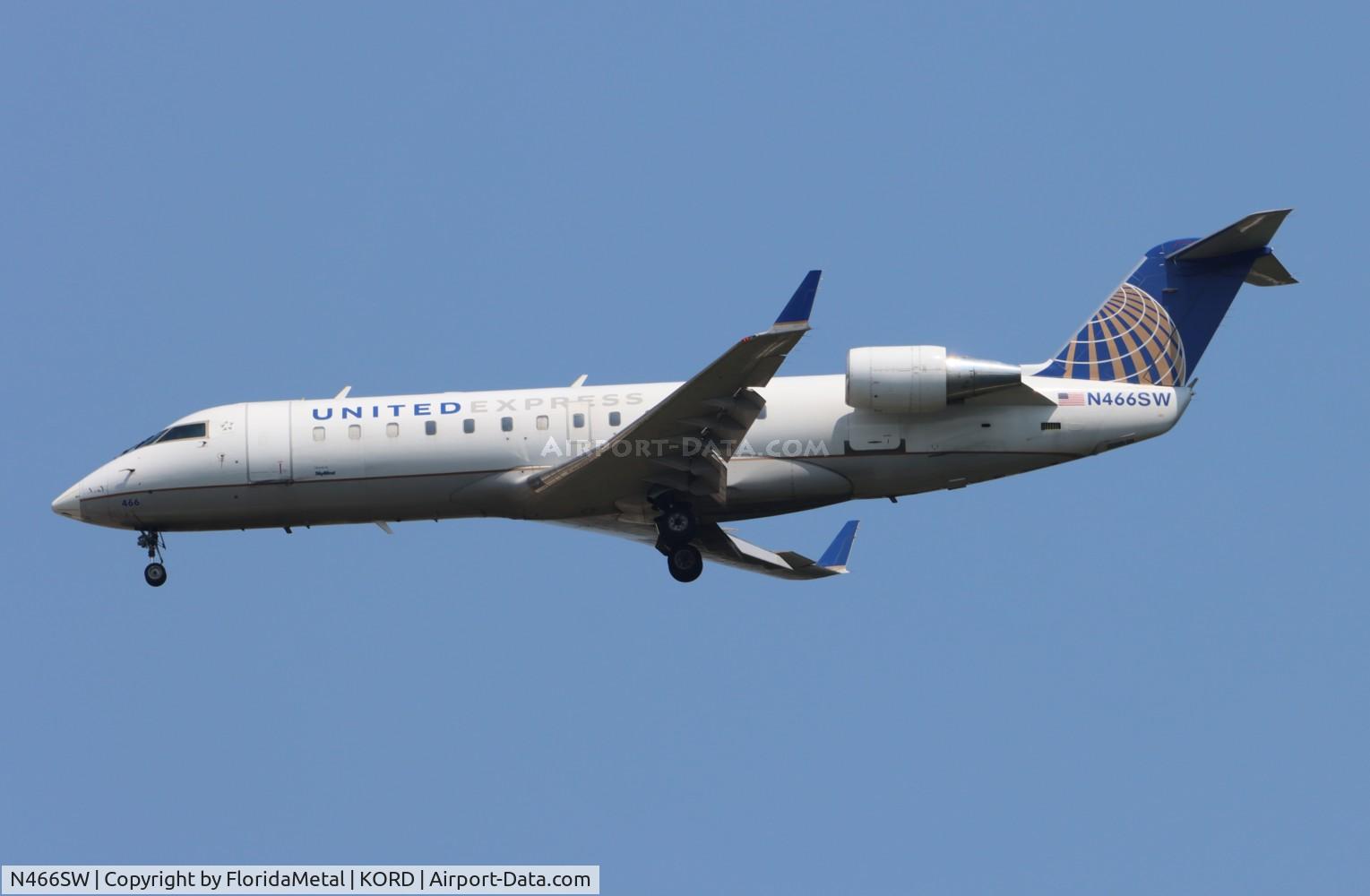 N466SW, 2003 Bombardier CRJ-200ER (CL-600-2B19) C/N 7856, SKW/UE CRJ2 oc zx pia-ord