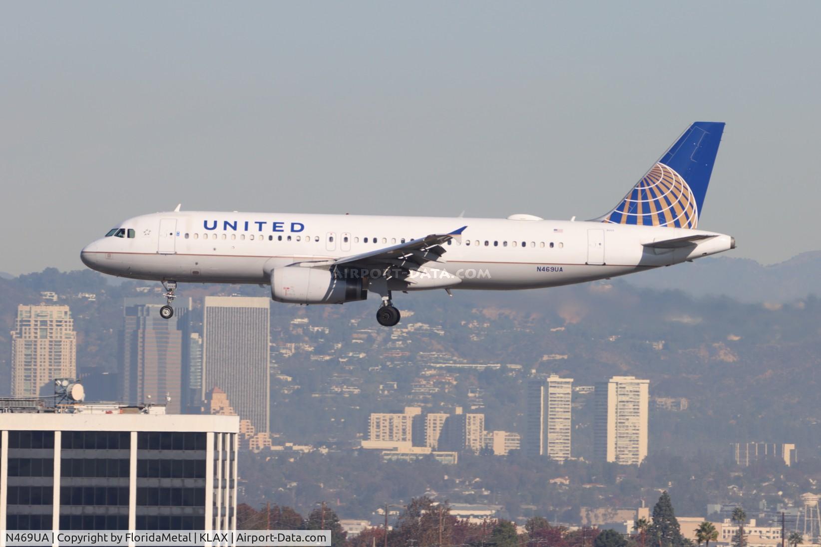 N469UA, 2001 Airbus A320-232 C/N 1409, UAL A320 oc zx sea-lax