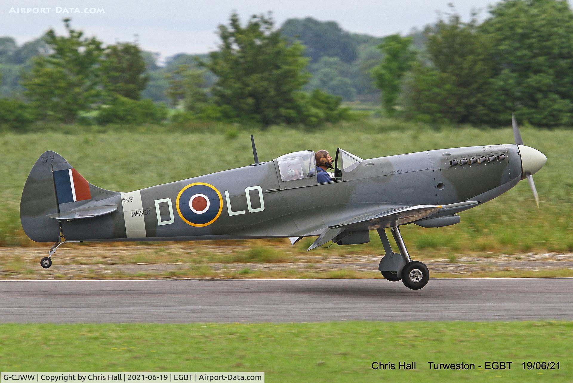 G-CJWW, 2017 Supermarine Aircraft Spitfire Mk.26 C/N LAA 324-14063, Turweston, Air Britain fly in