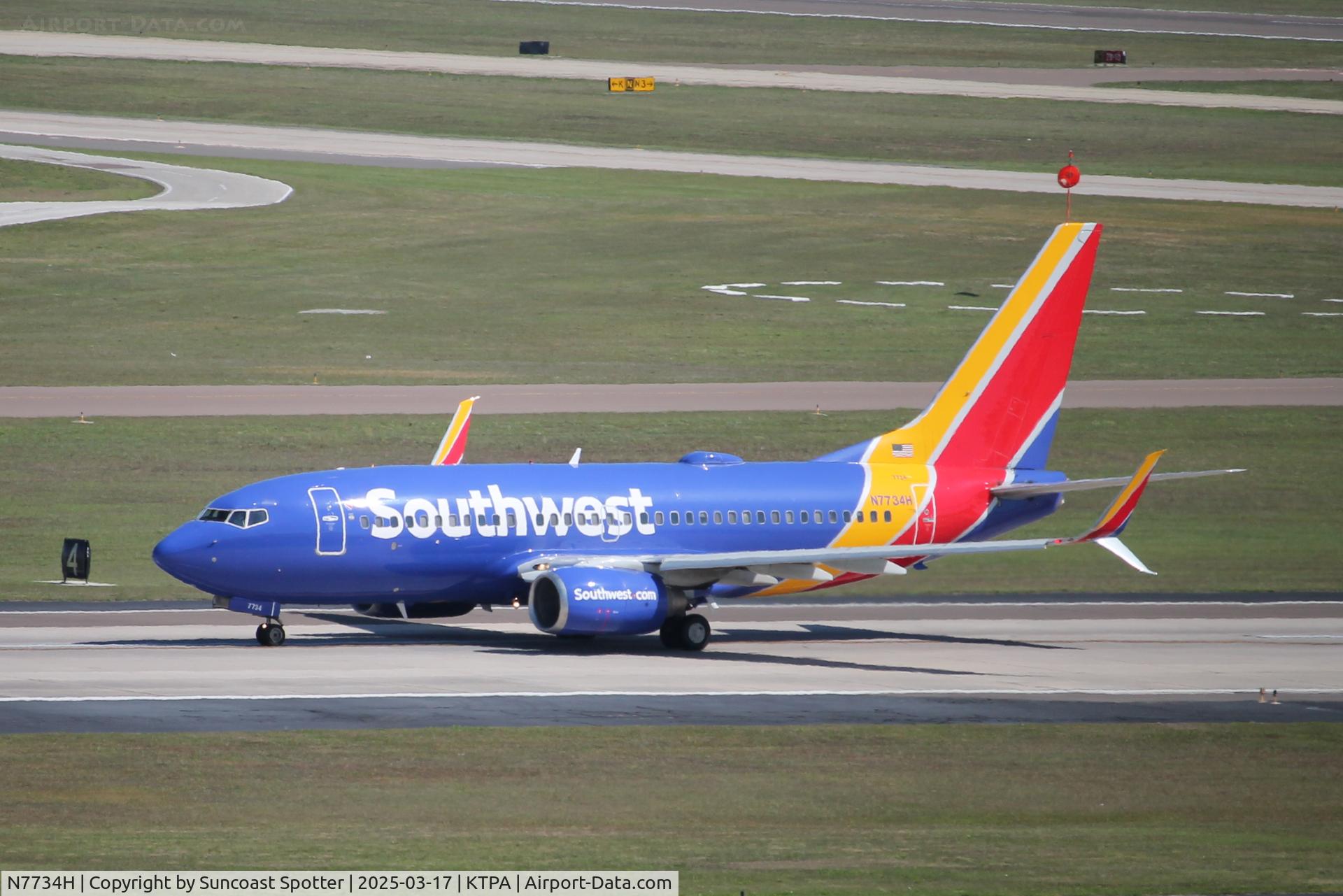 N7734H, 2006 Boeing 737-7BD C/N 33923, Southwest Flight 3167 departs Tampa International Airport enroute to Austin-Bergstrom International Airport