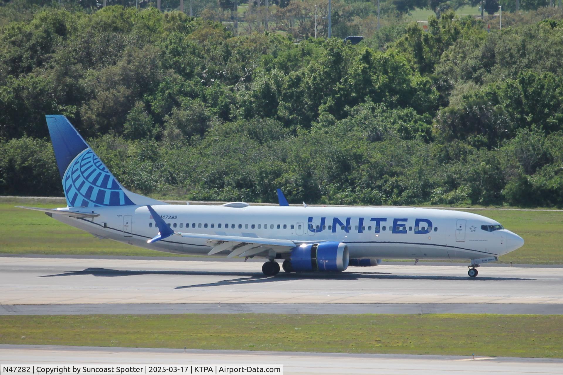 N47282, 2019 Boeing 737 MAX 8 C/N 61861, United Flight 1370 arrives at Tampa International Airport following flight from San Francisco International Airport