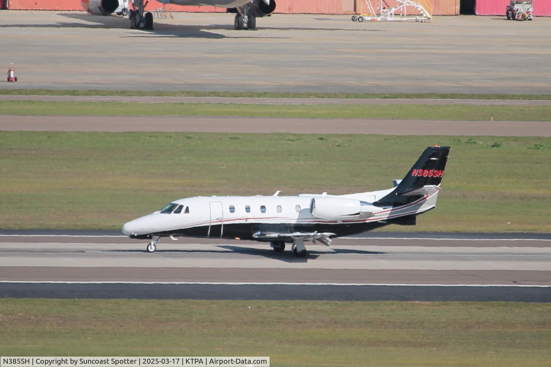 N385SH, 2005 Cessna 560XL C/N 560-5590, Silverhawk Flight 385 arrives at Tampa International Airport following flight from Lincoln Airport