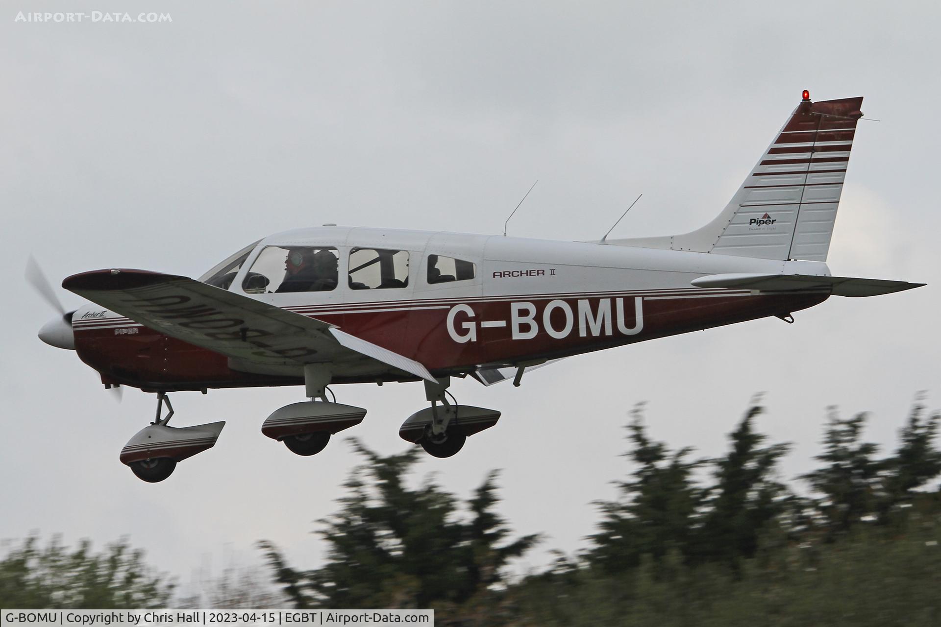 G-BOMU, 1977 Piper PA-28-181 Cherokee Archer II C/N 28-7790318, Turweston