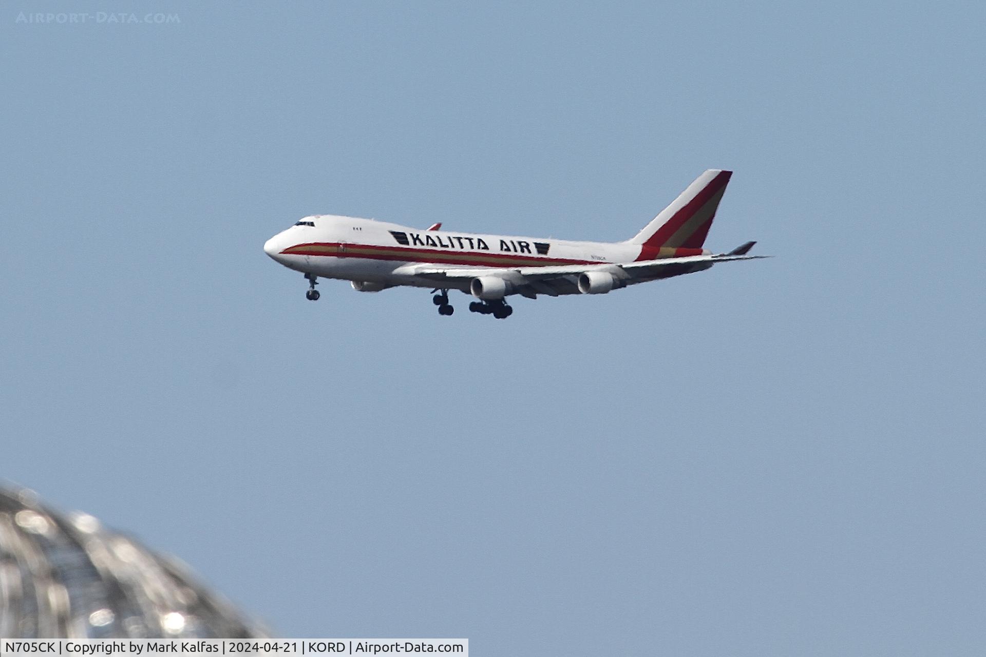 N705CK, 2001 Boeing 747-4B5F/SCD C/N 26413, B744 Kalitta Air  Boeing 747-4B5F/SCD N705CK 27C approach KORD