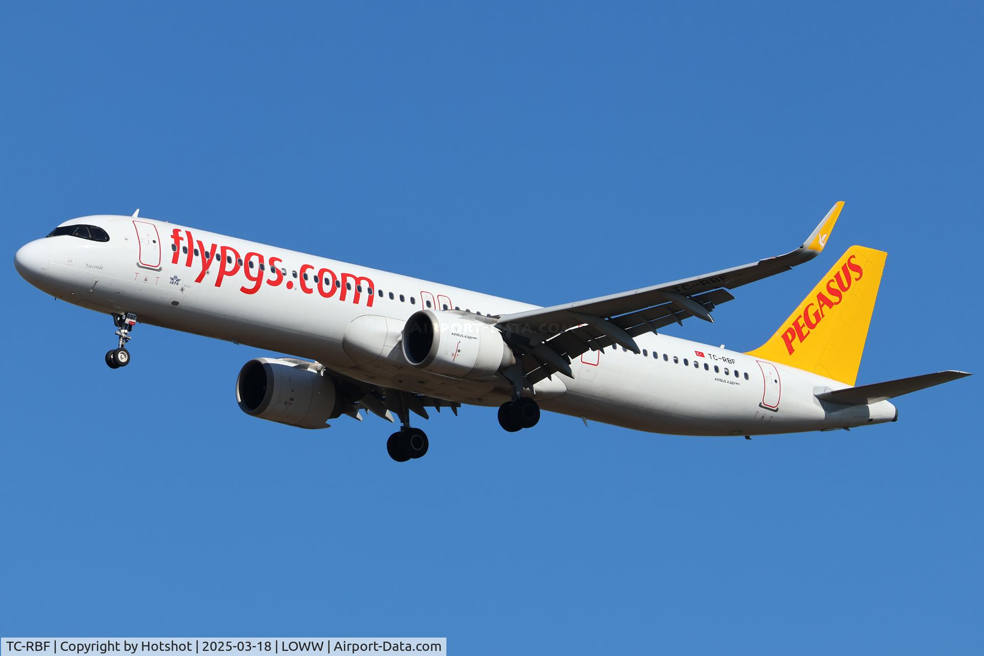 TC-RBF, 2020 Airbus A321-251 Neo C/N 9495, On final runway 29 during the day as runway 34 was unavailable due to maintenance