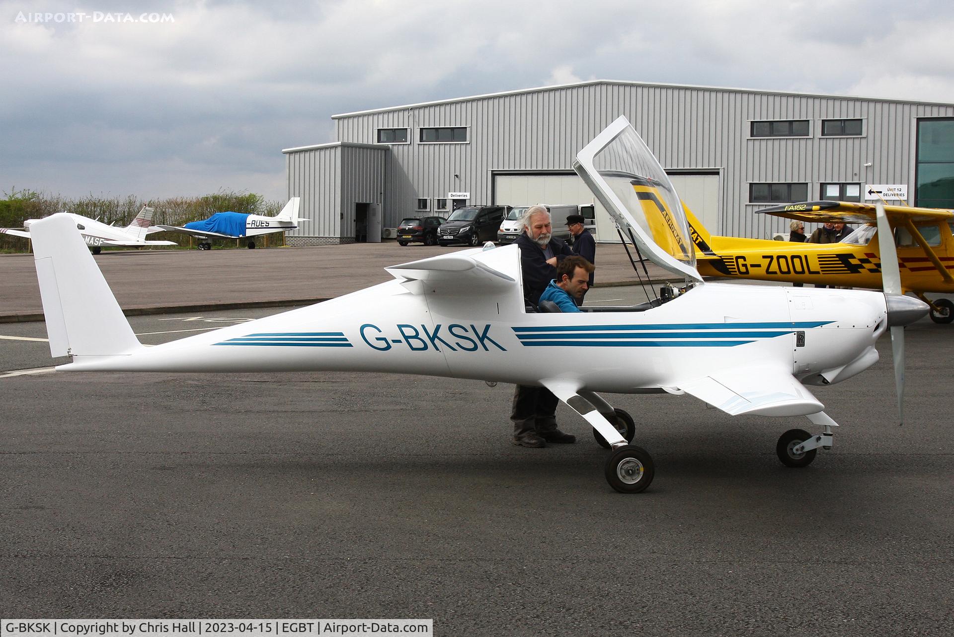 G-BKSK, 1983 QAC Quickie Q2 C/N PFA 094A-10765, Turweston