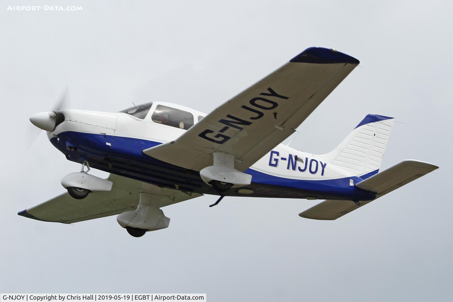 G-NJOY, 1982 Piper PA-28-181 Archer II C/N 28-8290049, Turweston