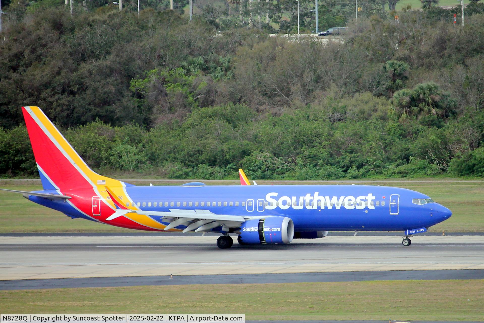 N8728Q, 2018 Boeing 737-8 MAX C/N 42577, Southwest Flight 147 arrives at Tampa International Airport following flight from Nashville International Airport