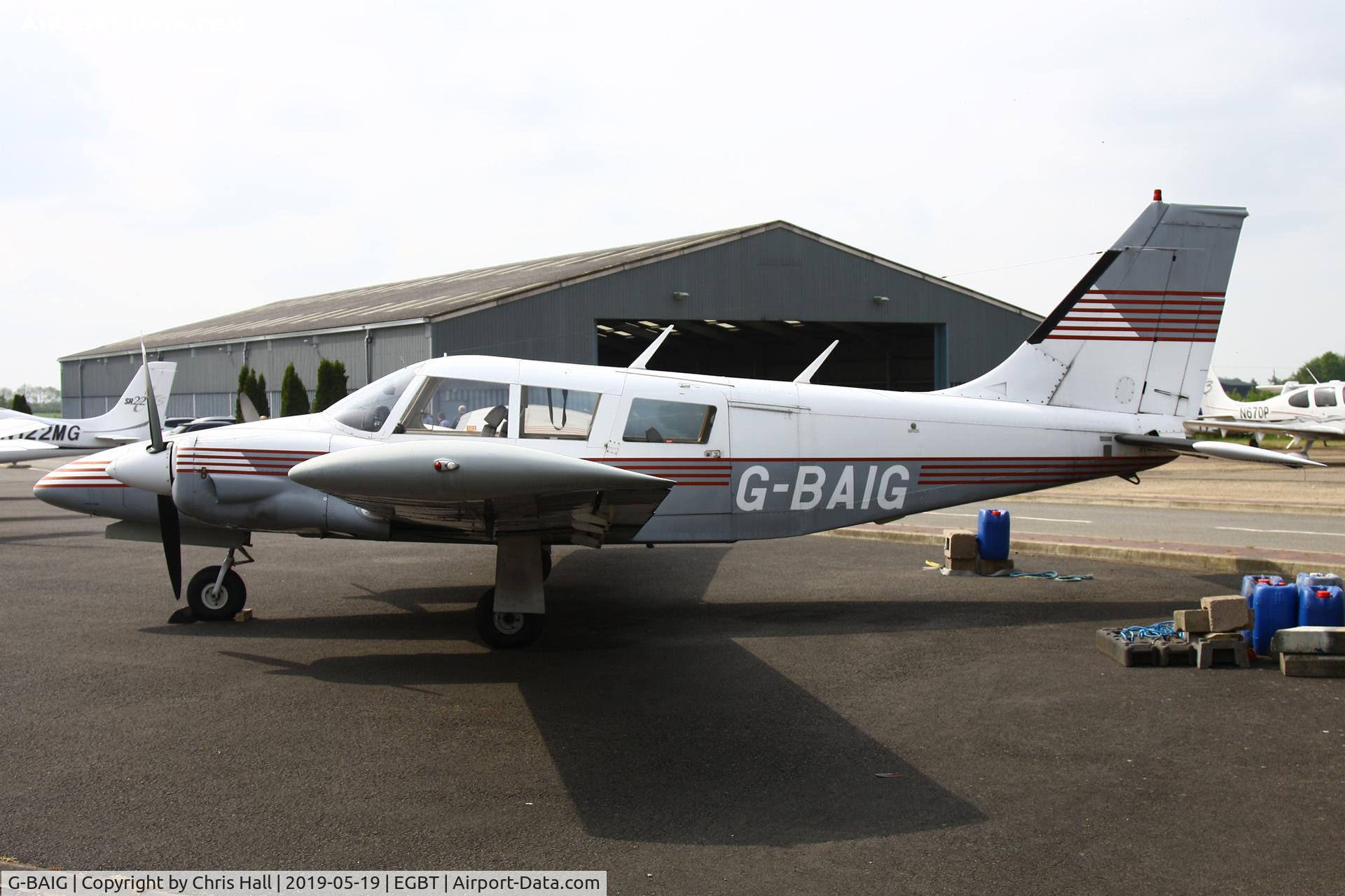 G-BAIG, 1972 Piper PA-34-200 Seneca C/N 34-7250243, Turweston