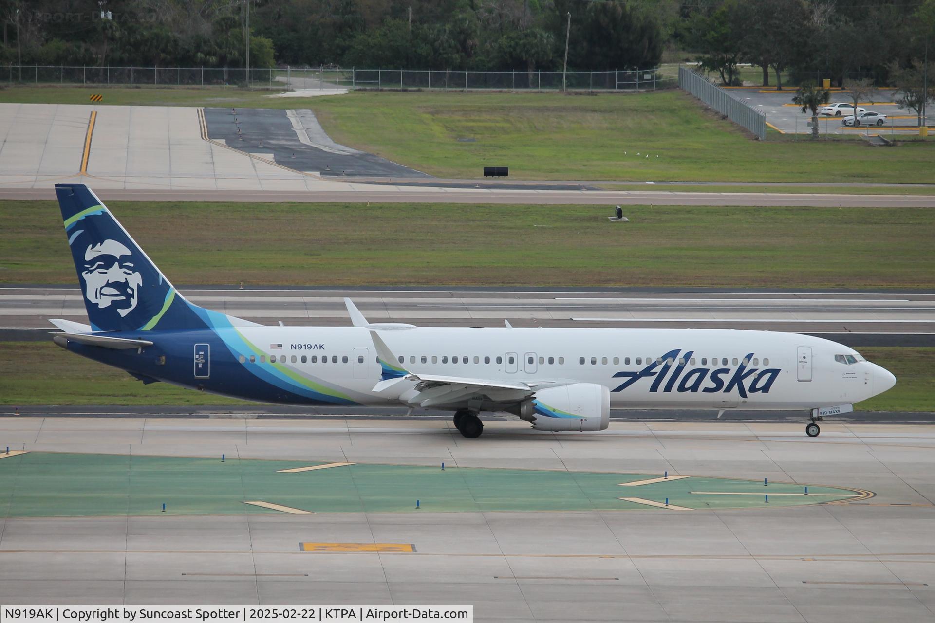 N919AK, 2021 Boeing 737-9 MAX C/N 44097, Alaska Flight 529 taxis at Tampa International Airport prior to flight to Portland International Airport