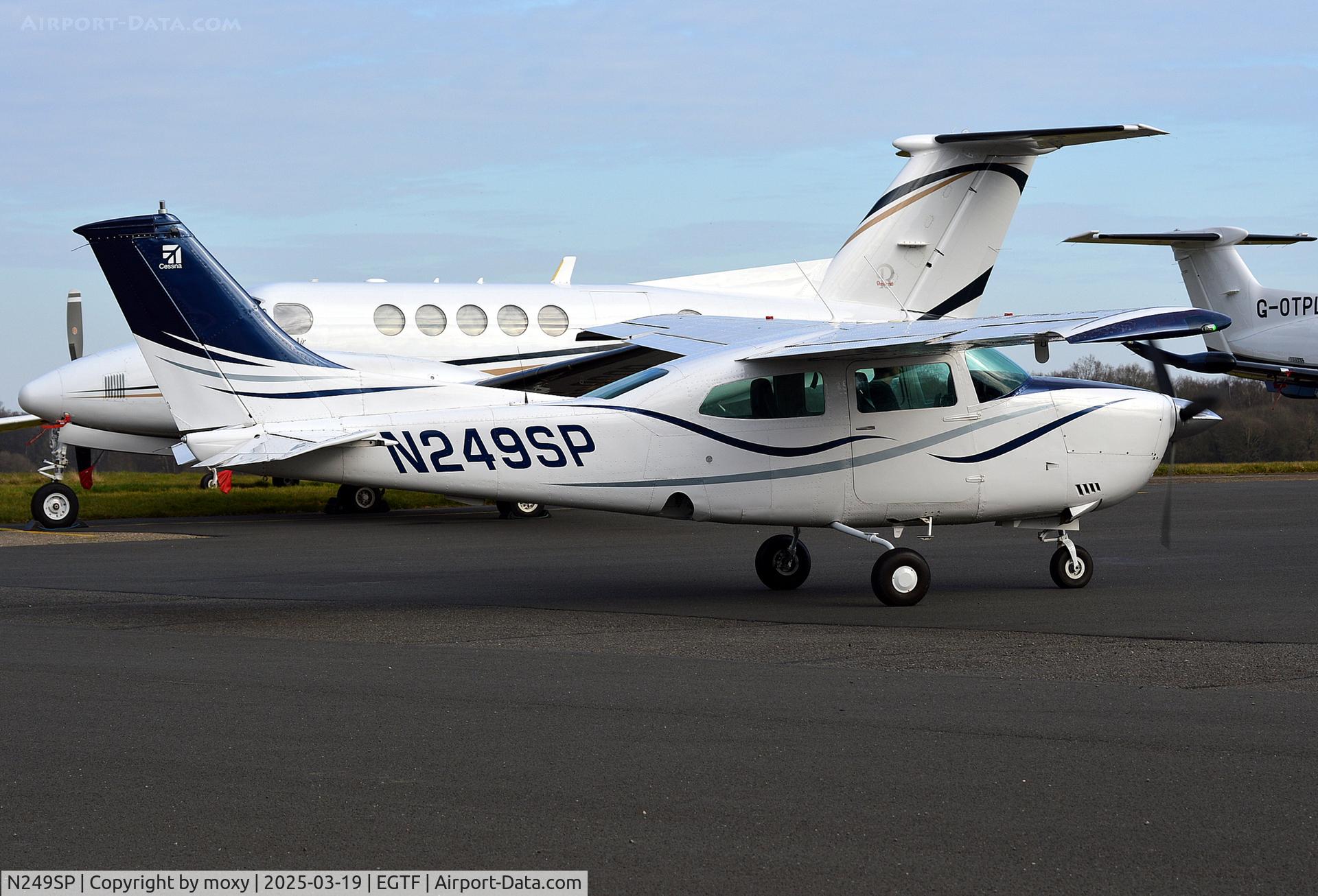 N249SP, 1975 Cessna 210L Centurion C/N 21060990, Cessna 210L Centurion at Fairoaks, departing for North Weald.