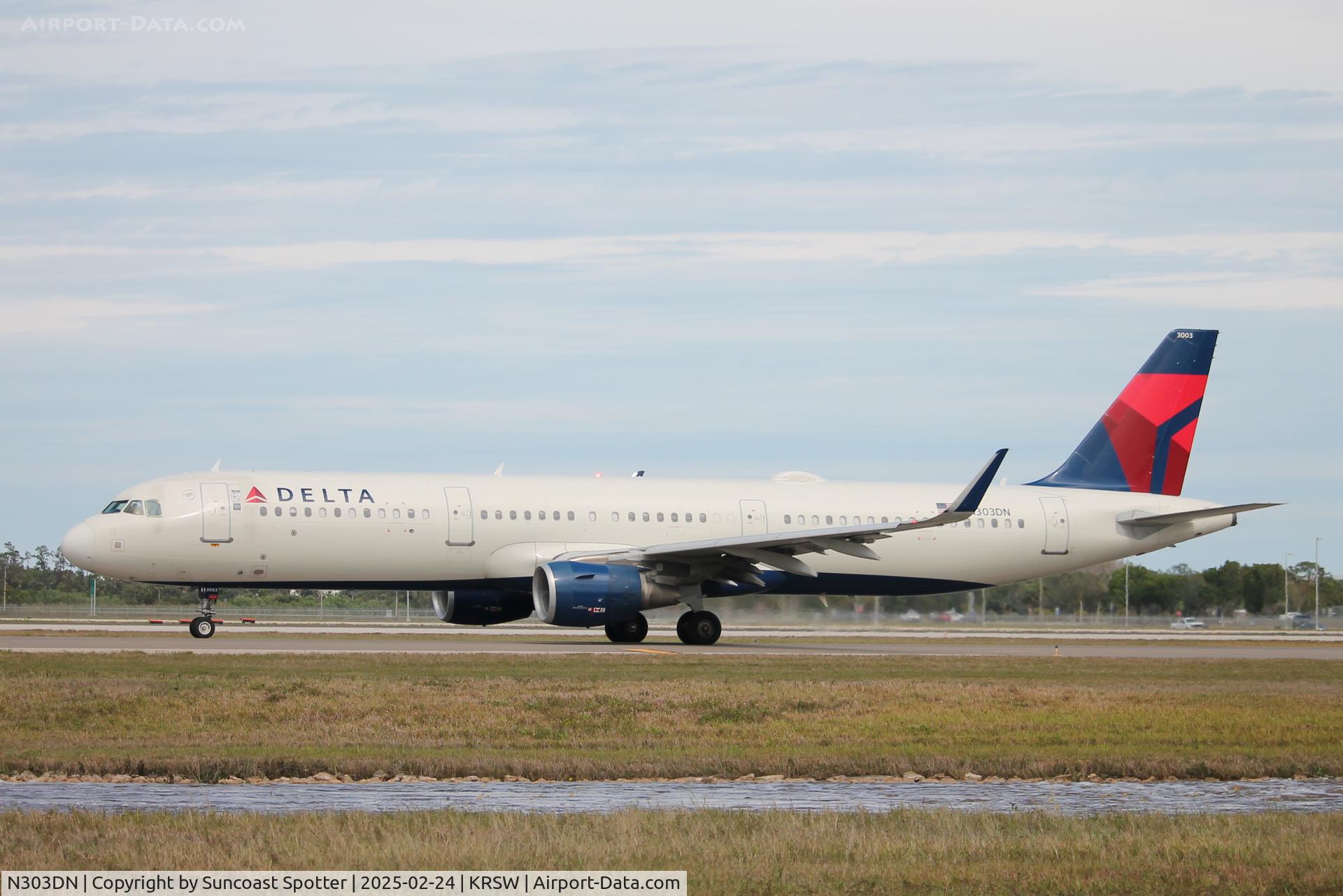 N303DN, 2016 Airbus A321-211 C/N 7061, Delta Flight 1238 taxis at Southwest Florida International Airport prior to flight to Hartsfield-Jackson International Airport