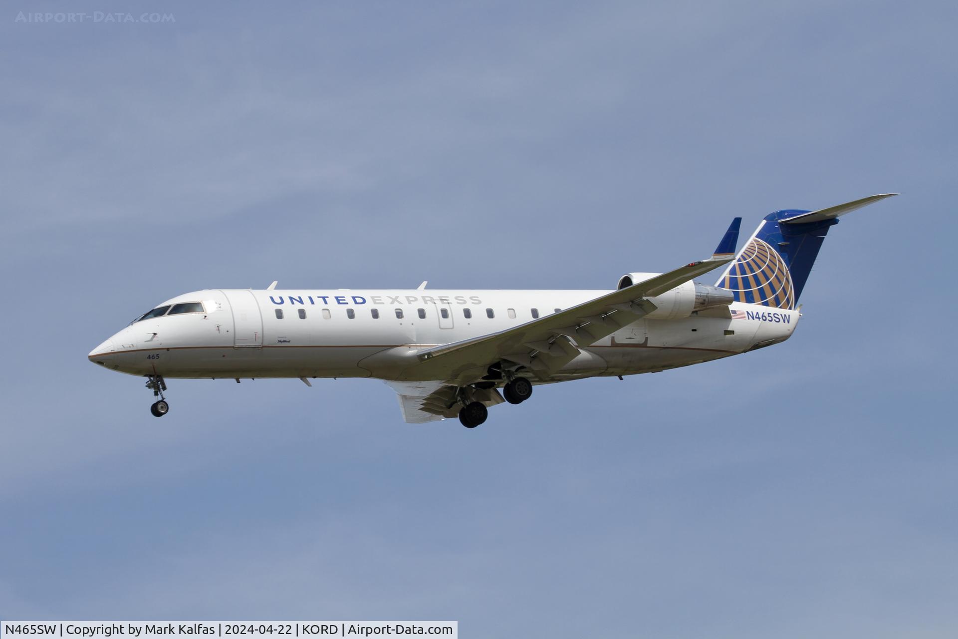 N465SW, 2003 Bombardier CRJ-200 (CL-600-2B19) C/N 7845, CRJ2 Skywest/United Express BOMBARDIER INC CL-600-2B19 N465SW arriving on 28C KORD