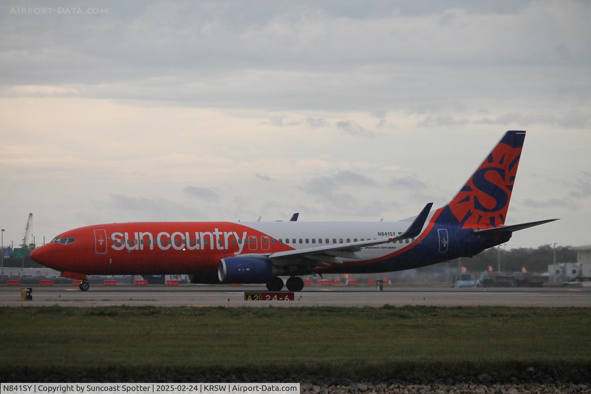 N841SY, 2010 Boeing 737-8JP C/N 40865, Sun Country Flight 384 departs Southwest Florida International Airport enroute to Minneapolis-St Paul International Airport