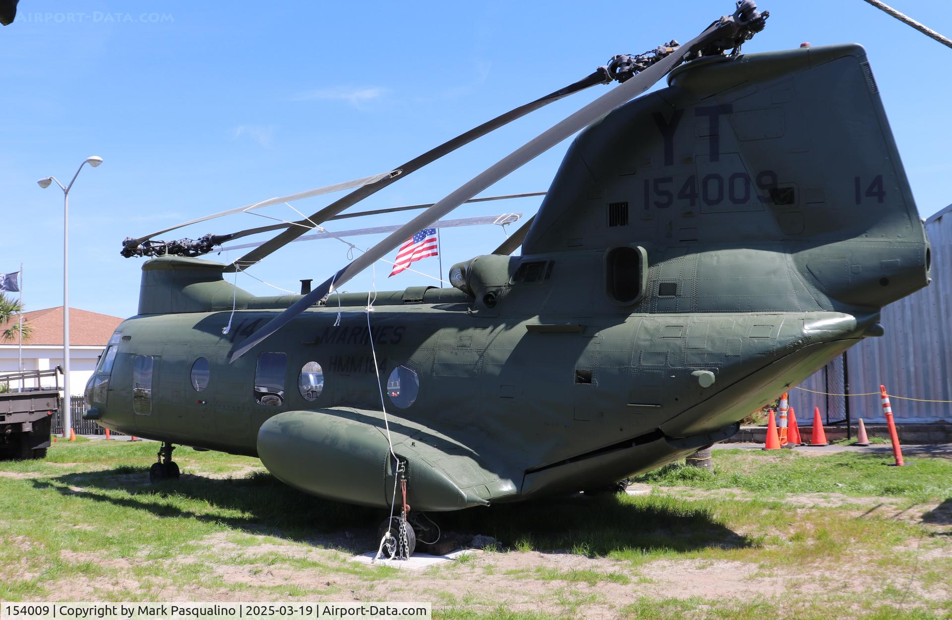 154009, Boeing Vertol CH-46E Sea Knight C/N 2360, Boeing Vertol CH-46E Sea Knight