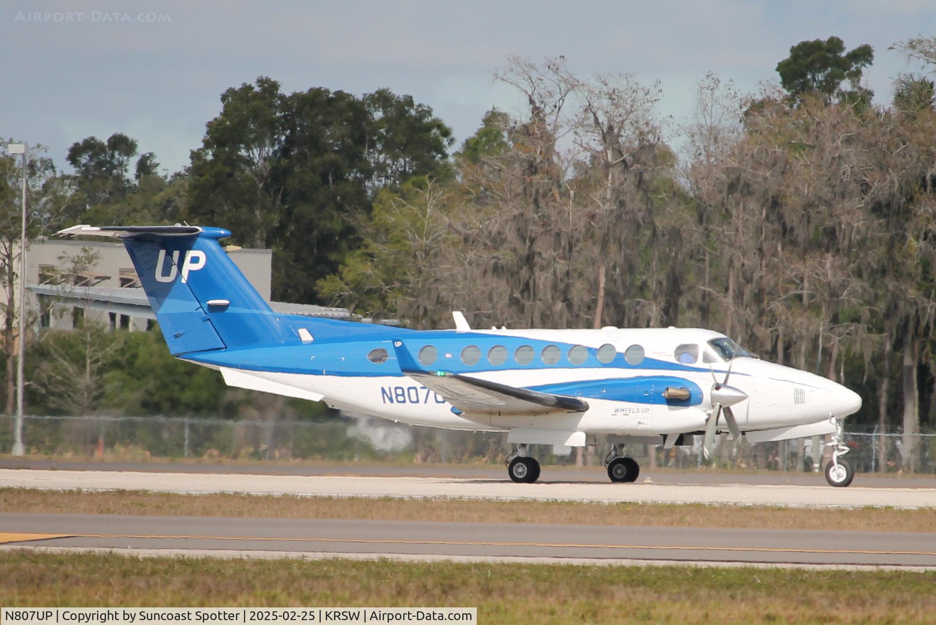 N807UP, 2013 Beechcraft B300 C/N FL-892, Wheels Up Flight 807 departs Southwest Florida International Airport enroute to McKinnon-St Simons Island Airport