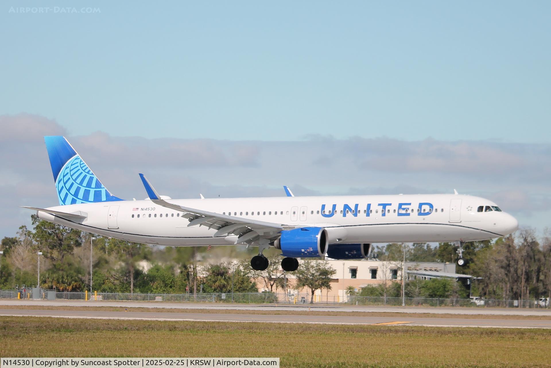 N14530, 2024 Airbus Airbus A321-271NX C/N 12218, United Flight 1740 arrives at Southwest Florida International Airport following flight from Chicago-O’Hare International Airport