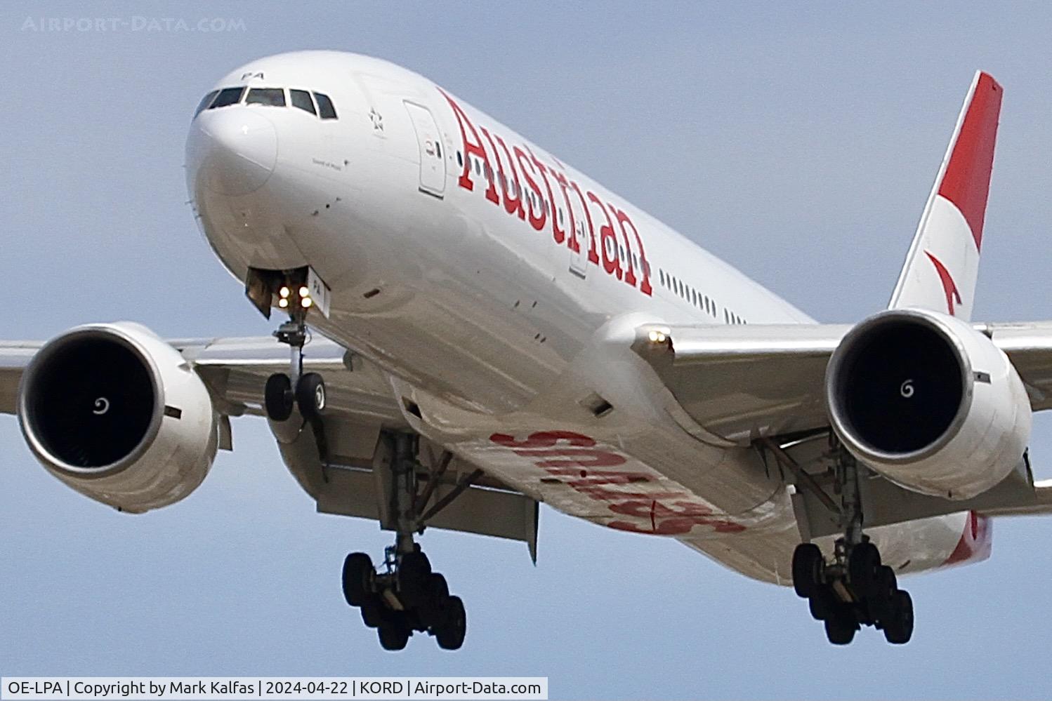 OE-LPA, 1997 Boeing 777-2Z9/ER C/N 28698, B772 Austrian Boeing 777-2Z9/ER OE-LPA onapproach 28C KORD