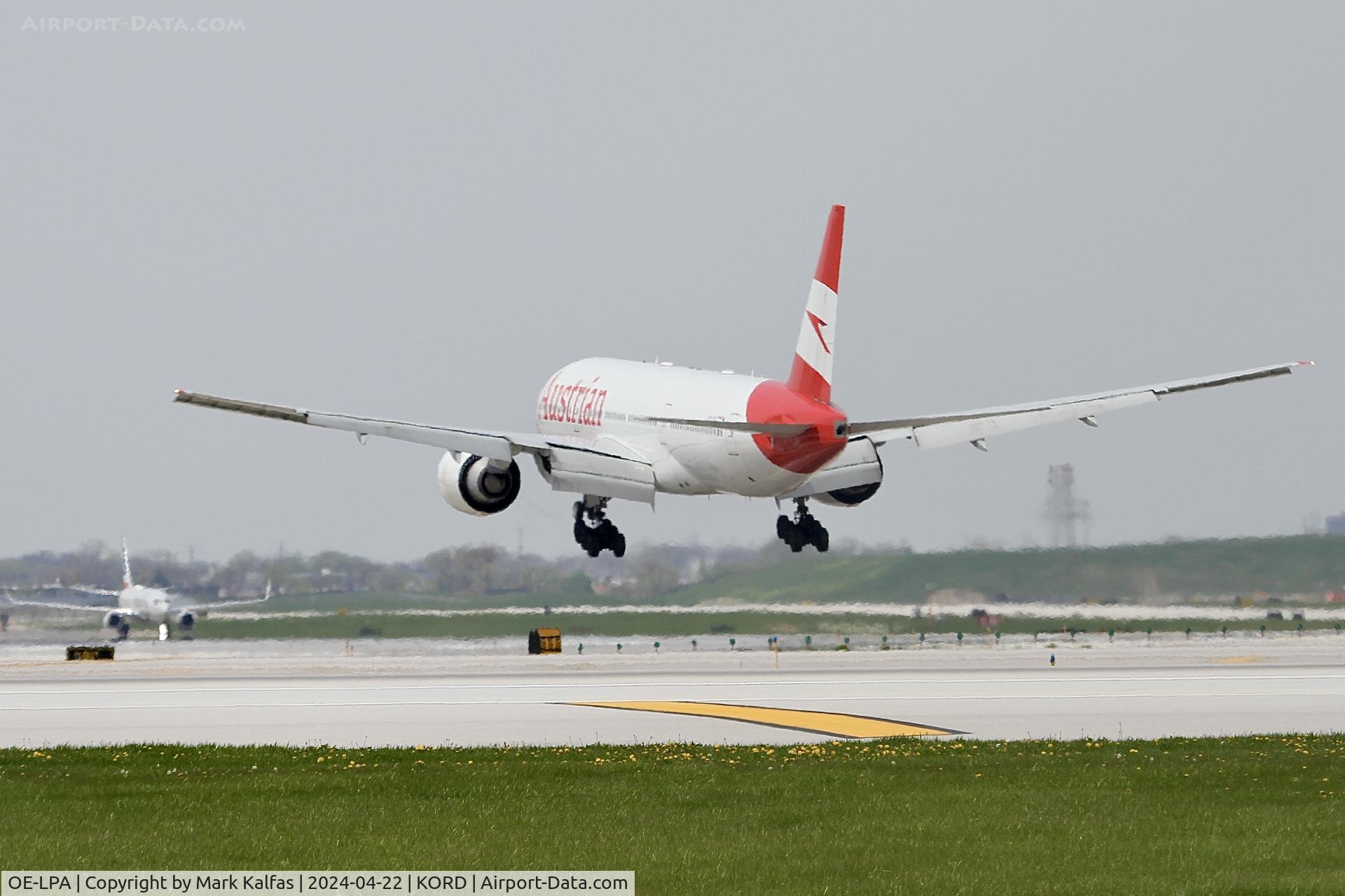 OE-LPA, 1997 Boeing 777-2Z9/ER C/N 28698, B772 Austrian Boeing 777-2Z9/ER OE-LPA onapproach 28C KORD