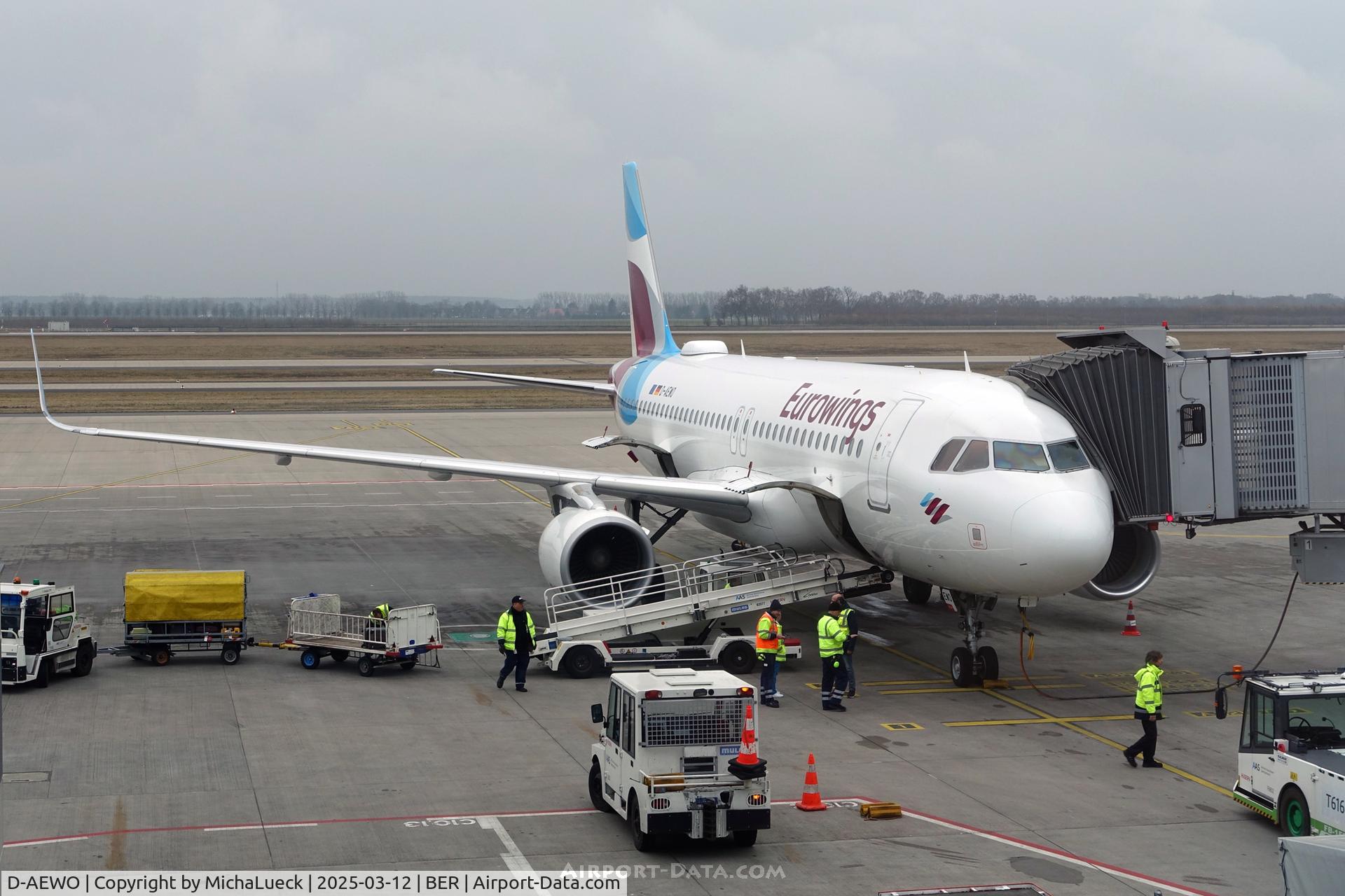 D-AEWO, 2016 Airbus A320-214 C/N 7394, At Berlin Brandenburg