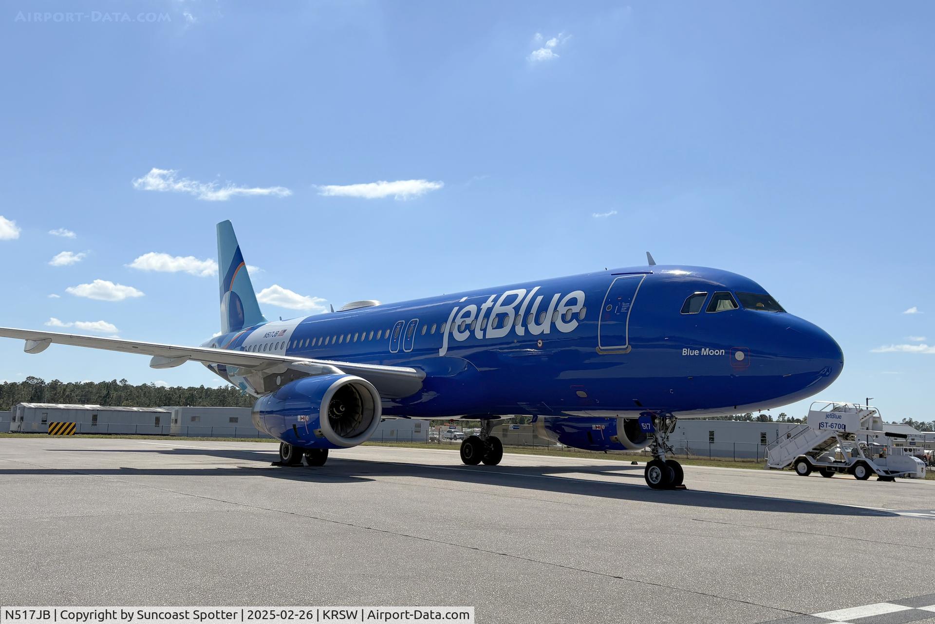 N517JB, 2000 Airbus A320-232 C/N 1327, JetBlue A320 parked in remote parking at Southwest Florida International Airport