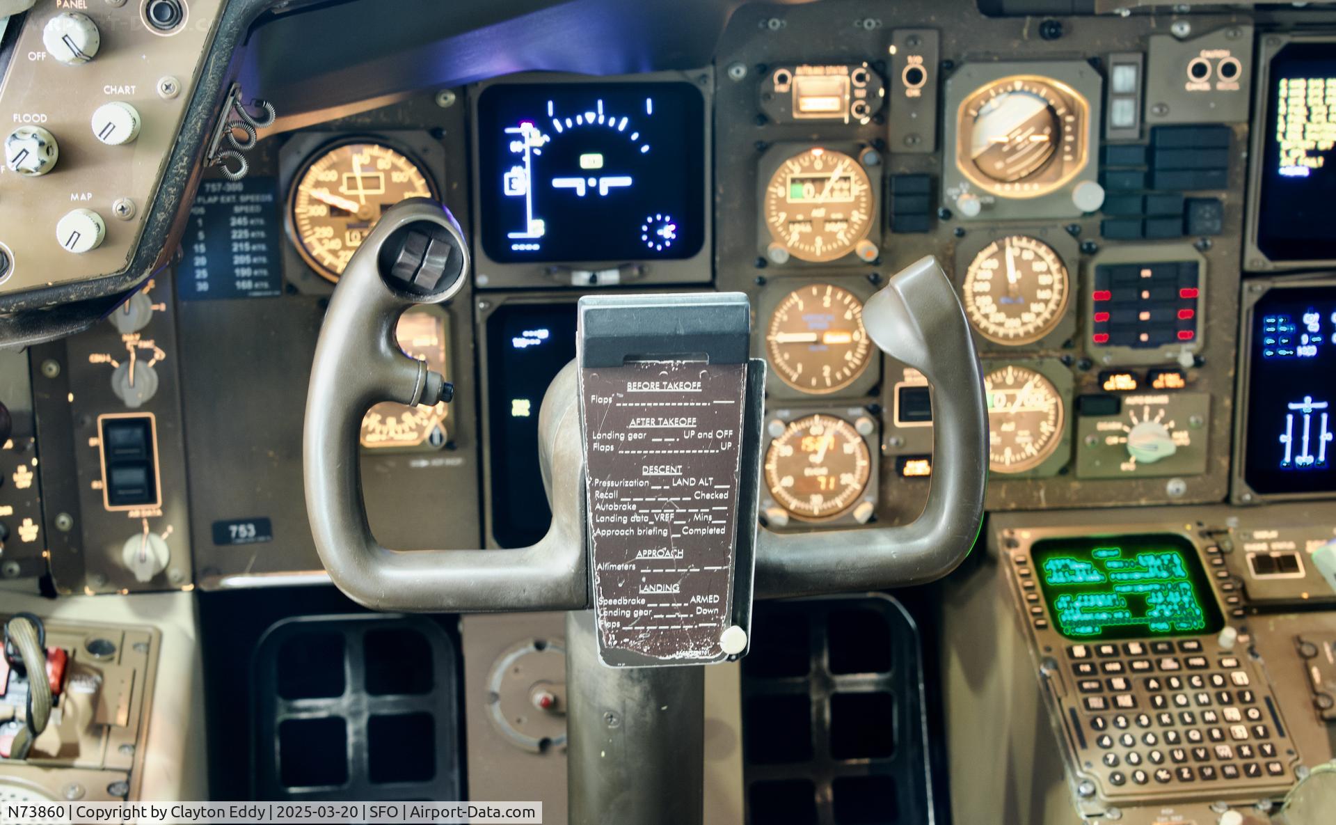 N73860, 2001 Boeing 757-33N C/N 32584, SFO 2025