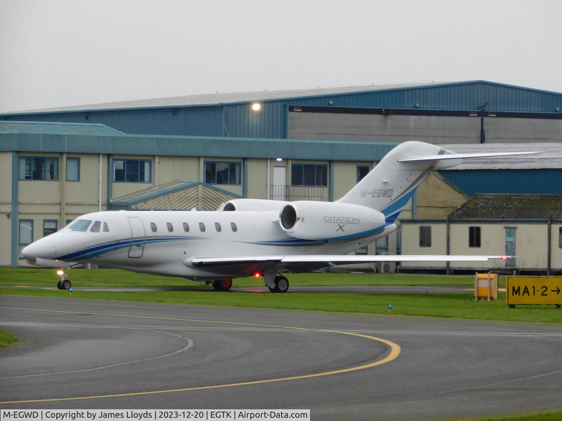 M-EGWD, 2005 Cessna Aircraft Citation 750X C/N 750-0244, Taxing out from JMI at Oxford Airport.