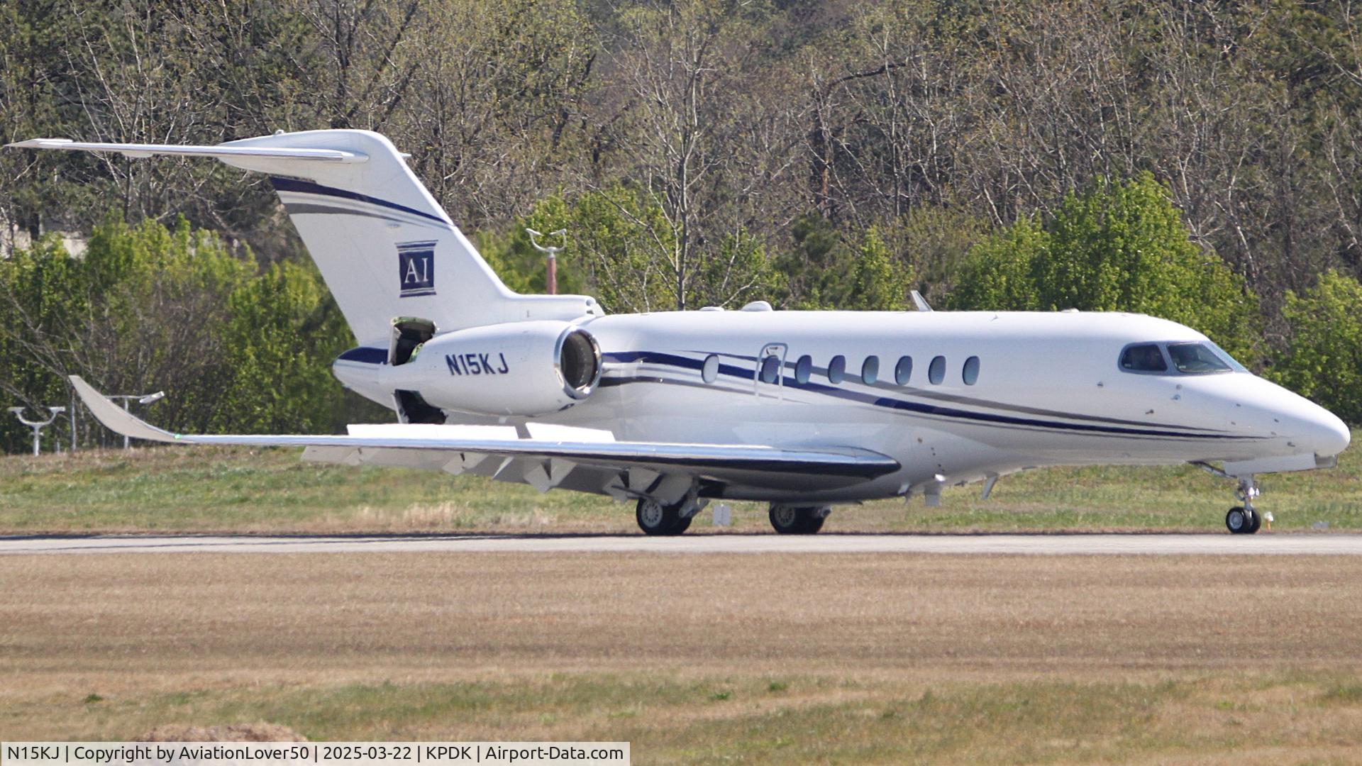 N15KJ, 2019 Cessna 700 Citation Longitude C/N 700-0017, Citation Longitude