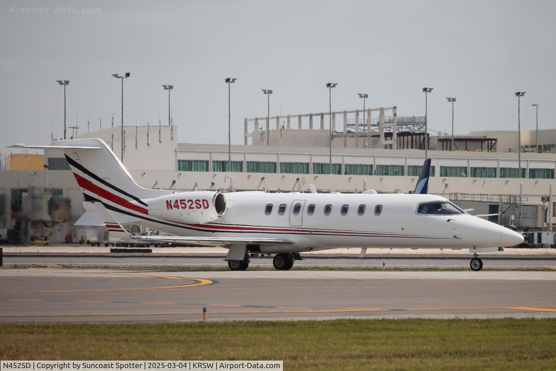 N452SD, Learjet Inc 45 C/N 428, Learjet 452SD taxis at Southwest Florida International Airport prior to flight to Orlando International Airport