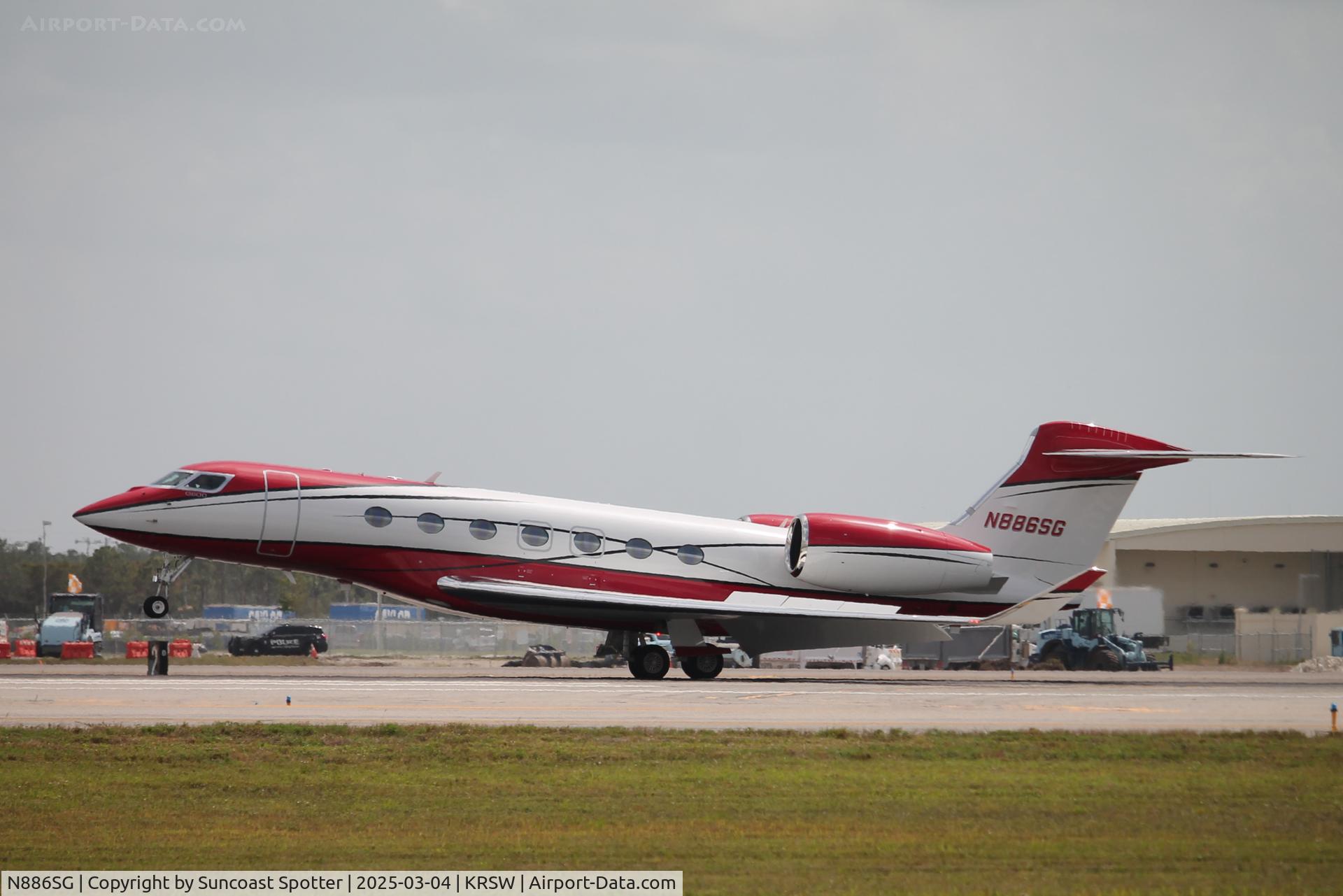 N886SG, 2022 Gulfstream Aerospace G600 C/N 73099, STAjets Flight 886 arrives on Runway 6 at Southwest Florida International Airport following flight from Westchester County Airport