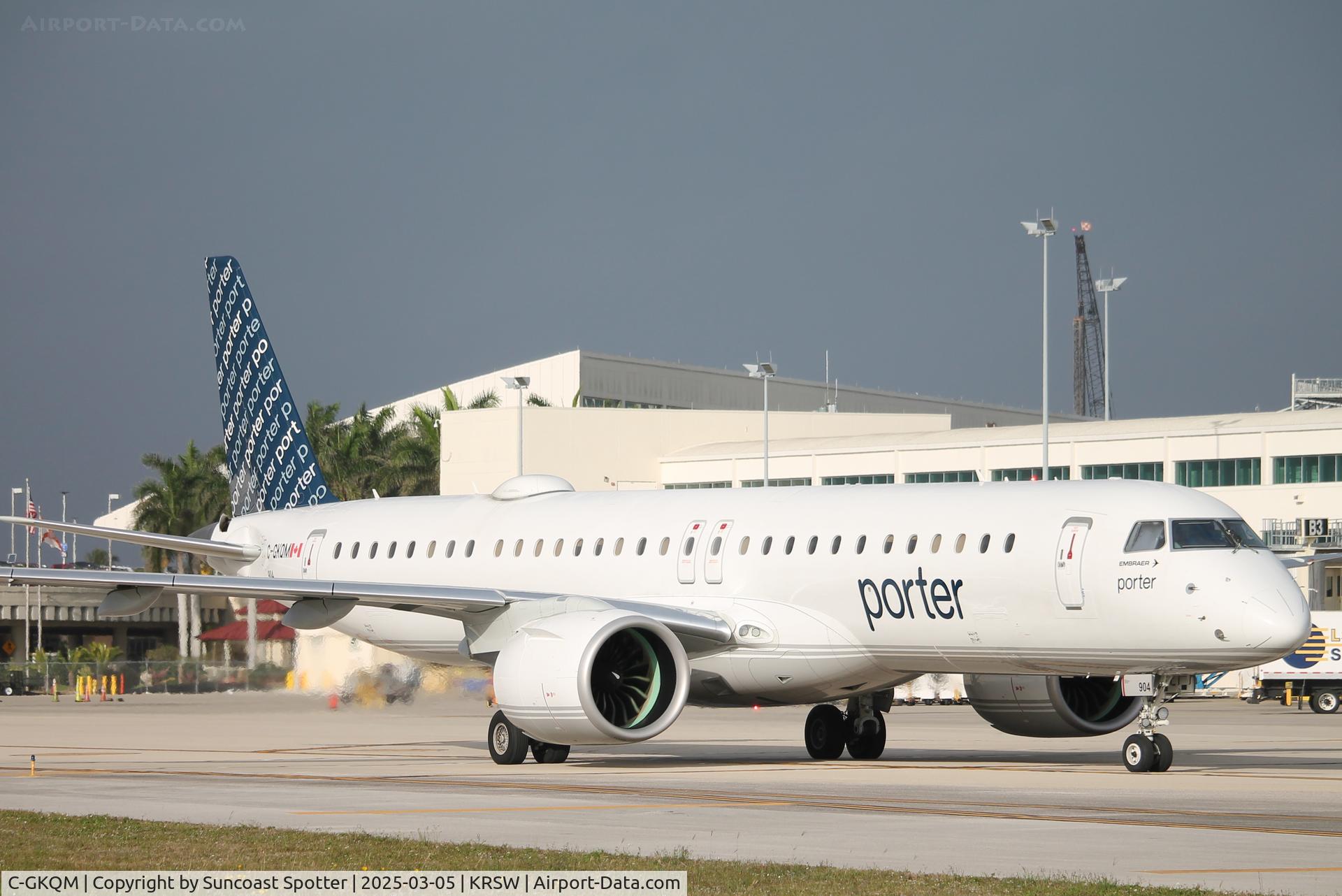 C-GKQM, 2022 Embraer E195-E2 C/N 19020072, Porter Flight 536 taxis at Southwest Florida International Airport prior to flight to Toronto-Pearson International Airport