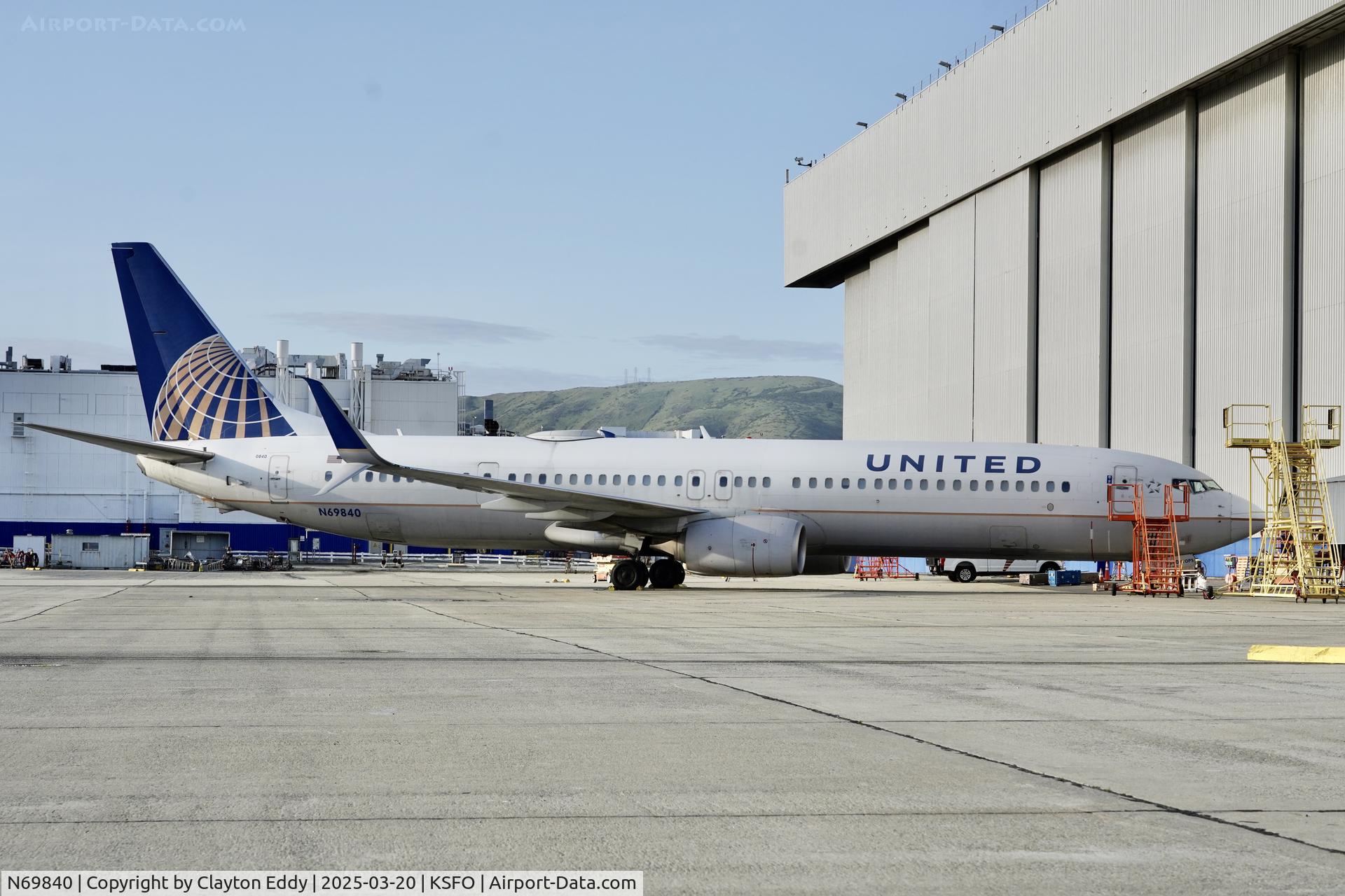 N69840, 2015 Boeing 737-924/ER C/N 42181, SFO 2025