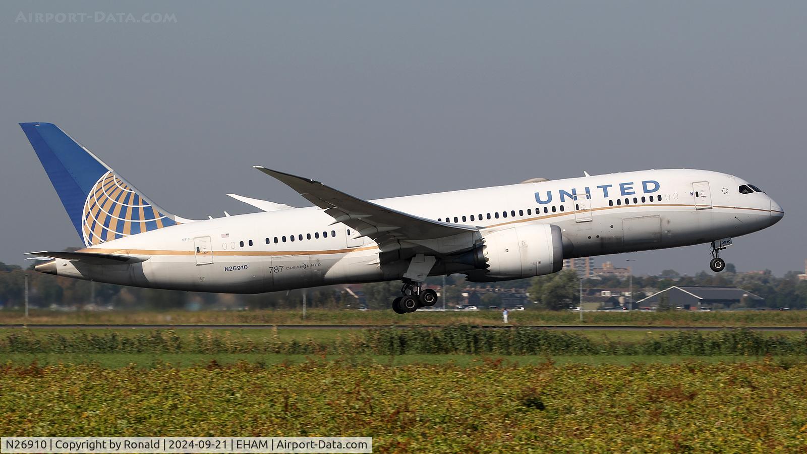 N26910, 2014 Boeing 787-8 Dreamliner C/N 34826, at eham
