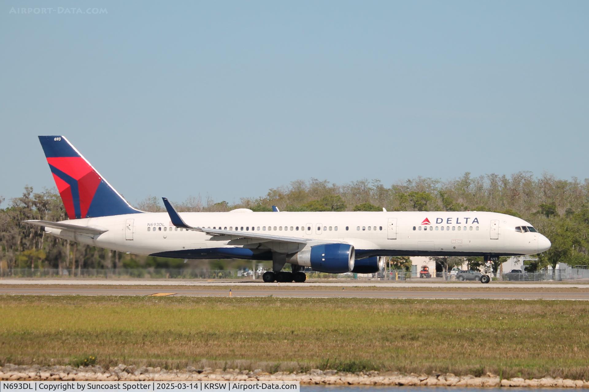 N693DL, 1998 Boeing 757-232 C/N 29725, Delta Flight 1089 departs Southwest Florida International Airport enroute to Hartsfield-Jackson Atlanta International Airport