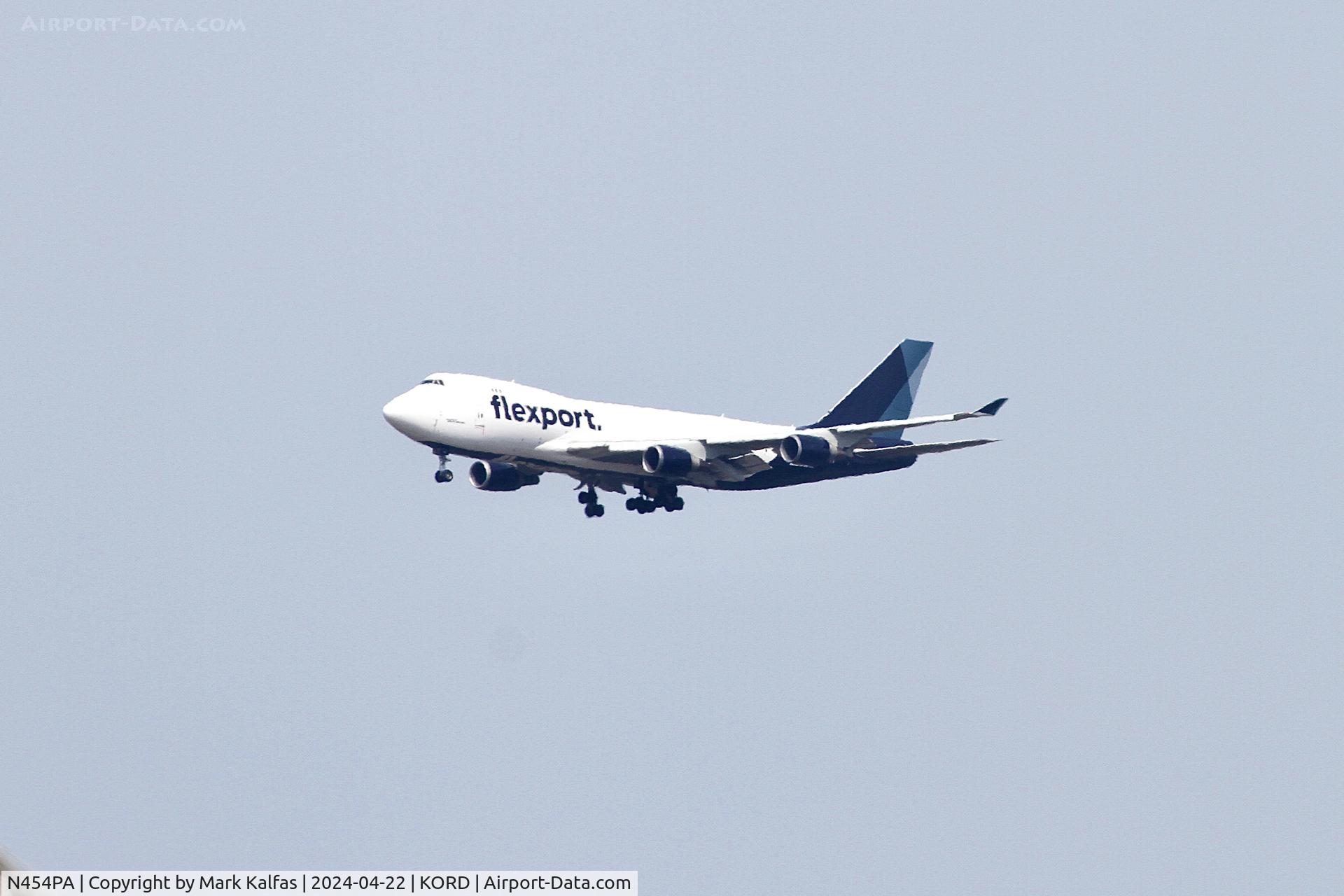N454PA, 2002 Boeing 747-46NF C/N 30812, B744 Flexport / Atlas Air Boeing 747-46NF N454PA arriving KORD