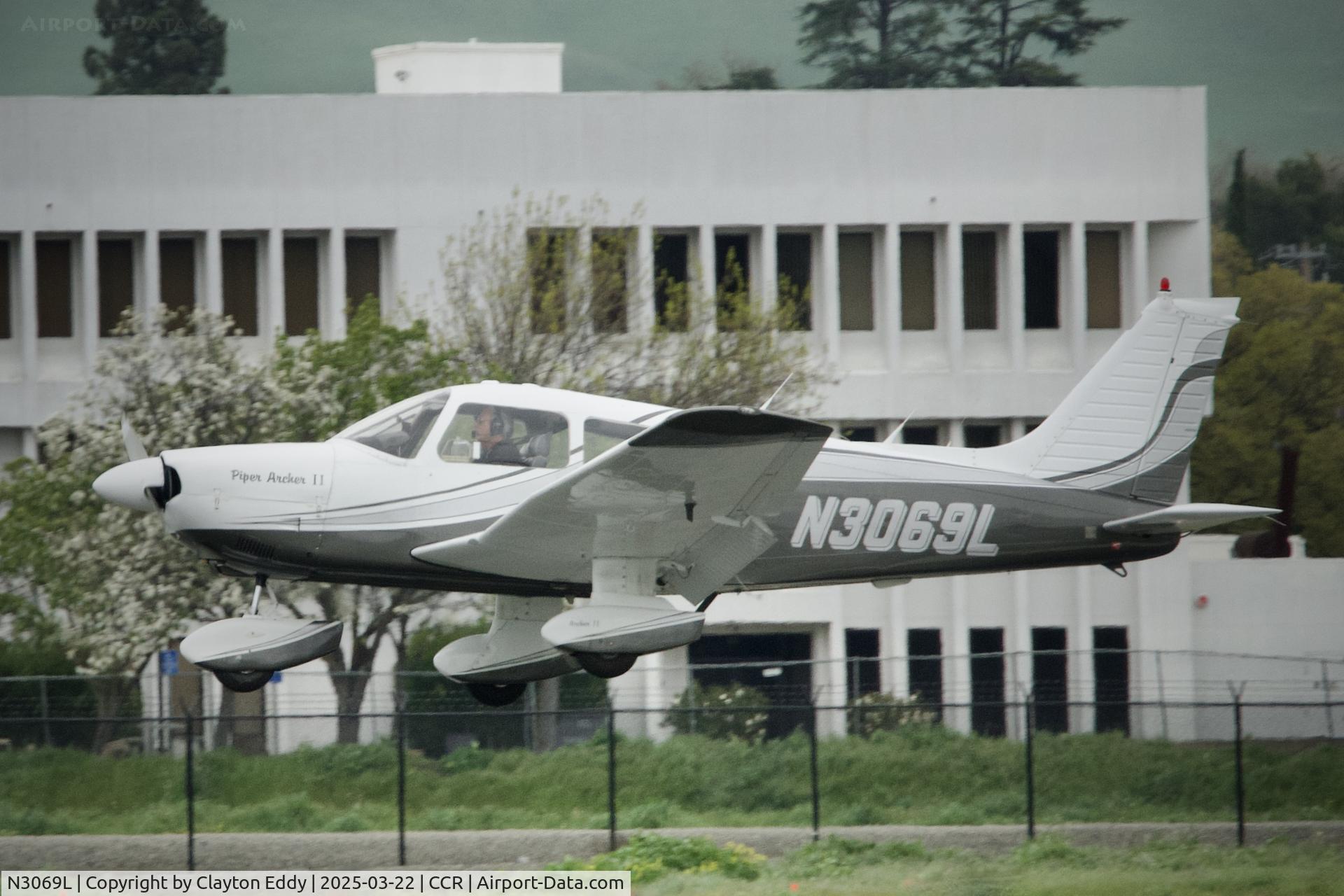 N3069L, 1979 Piper PA-28-181 C/N 28-7990263, Buchanan Field Concord Airport in California 2025