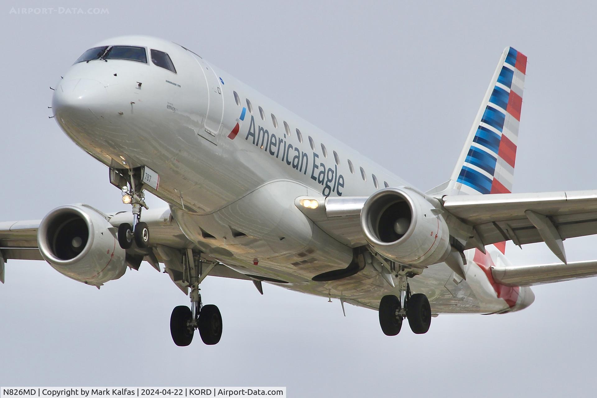 N826MD, 2005 Embraer 170SU (ERJ-170-100SU) C/N 17000046, E170 Envoy/ American Eagle EMBRAER ERJ 170-100 LR N826MD 28C approach KORD