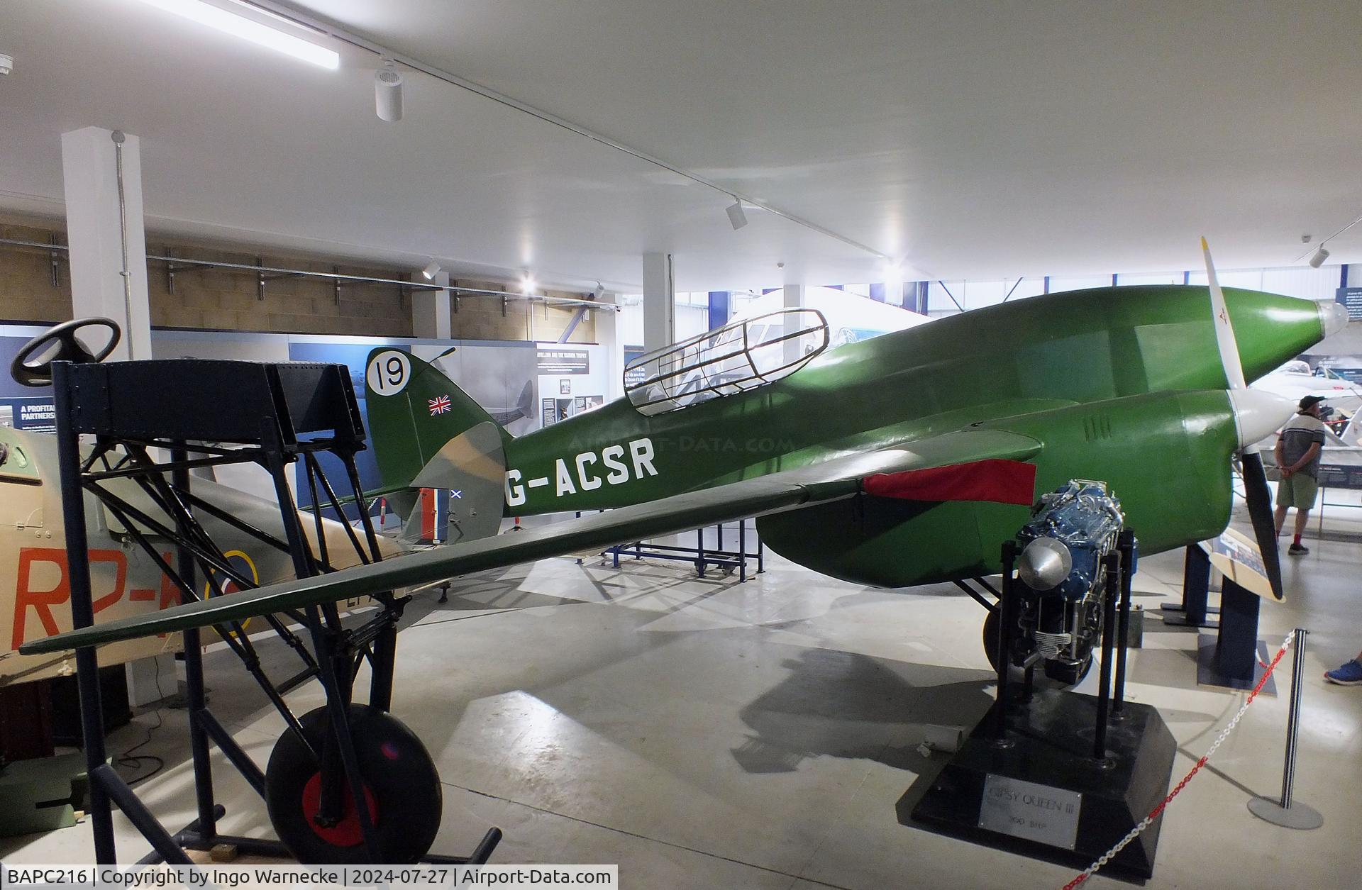 BAPC216, De Havilland DH-88 Comet Replica C/N BAPC.216, De Havilland D.H.88 Comet replica at the De Havilland Aircraft Museum, London Colney